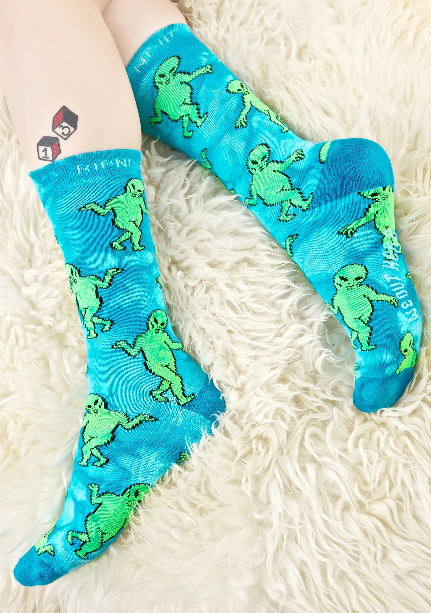 Alien Dance Party Socks - Image 4
