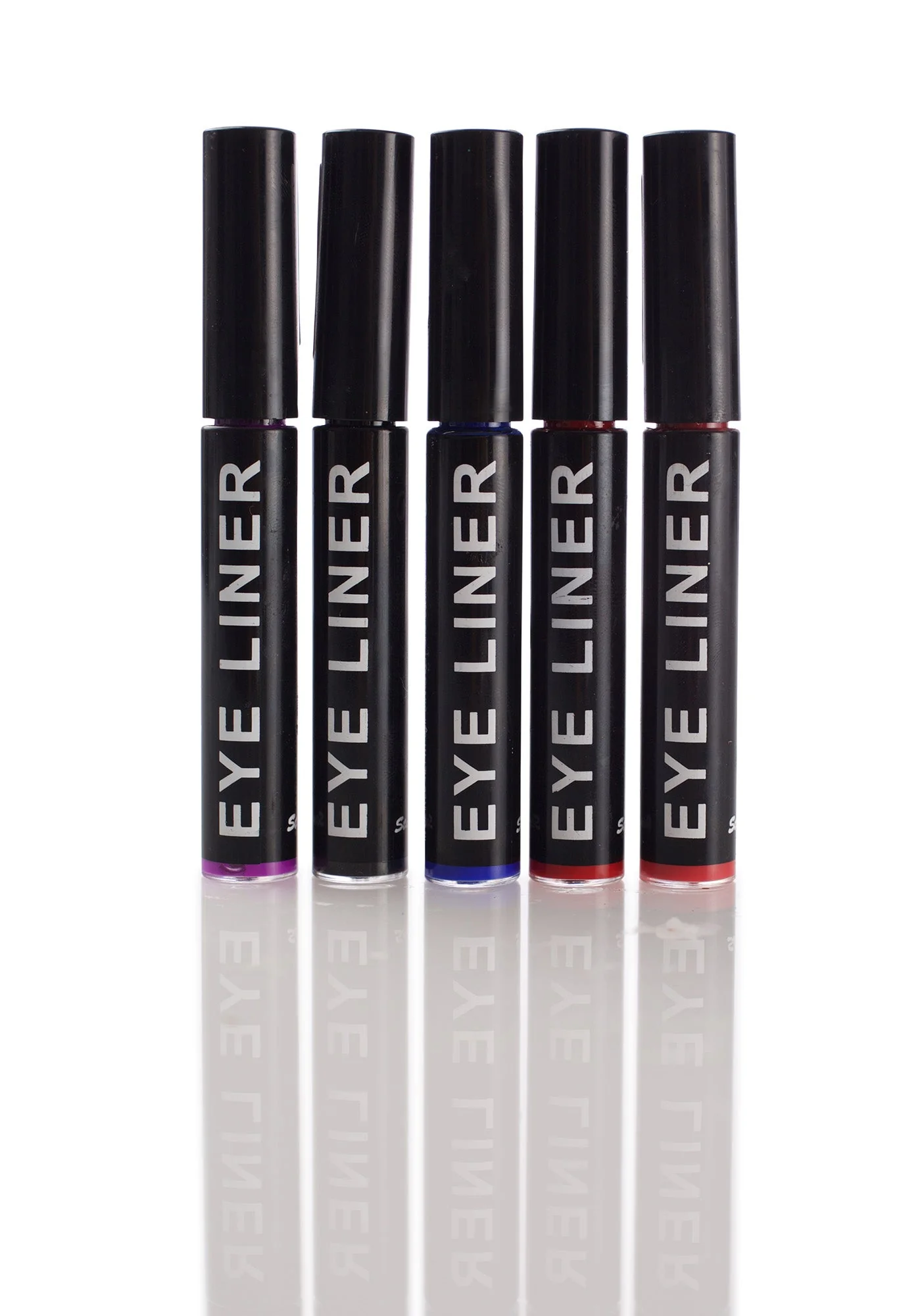 Andromeda Liquid Eyeliner - Red - Image 2