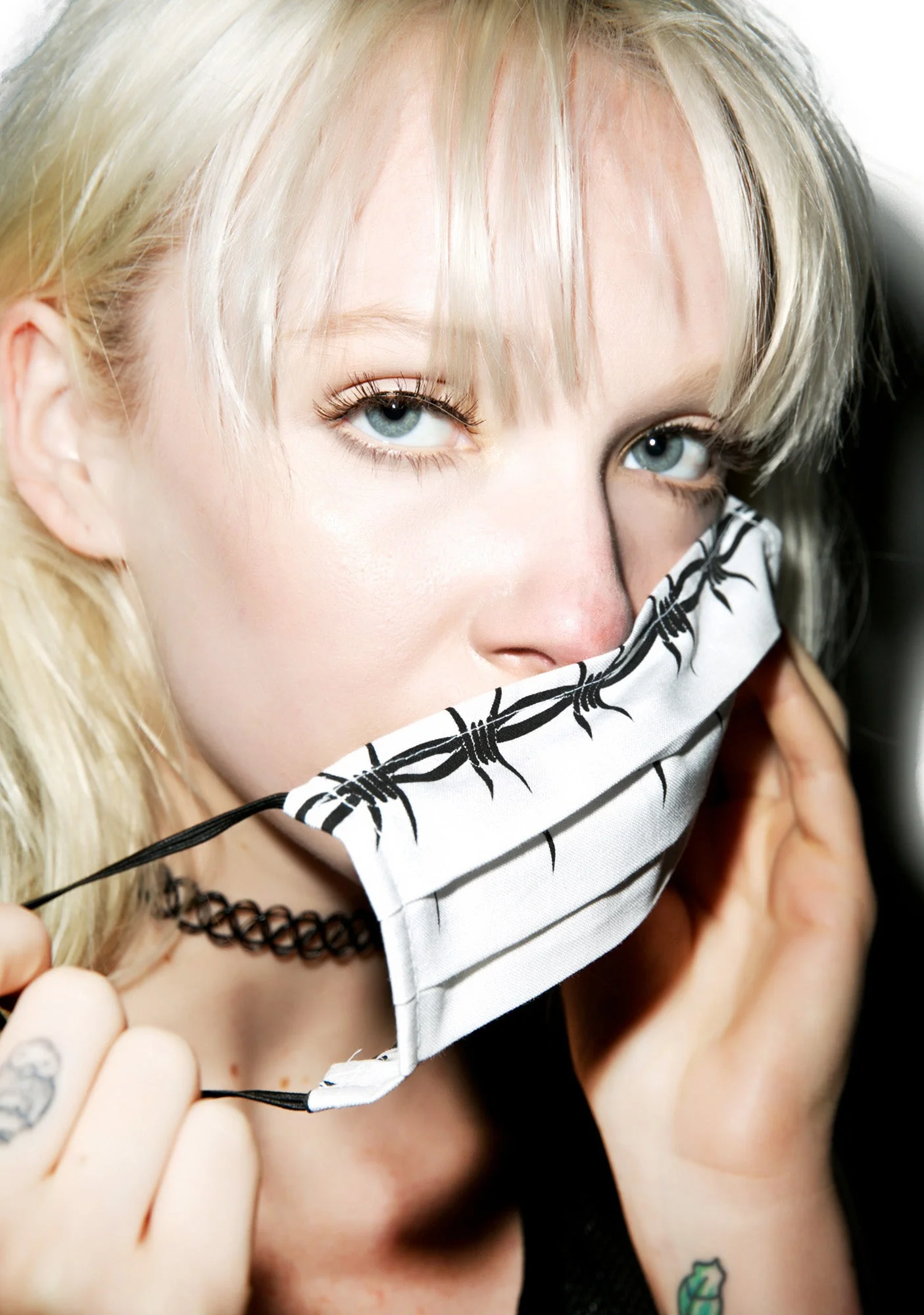 Barbed Wire Dust Mask - Stripe - Image 3