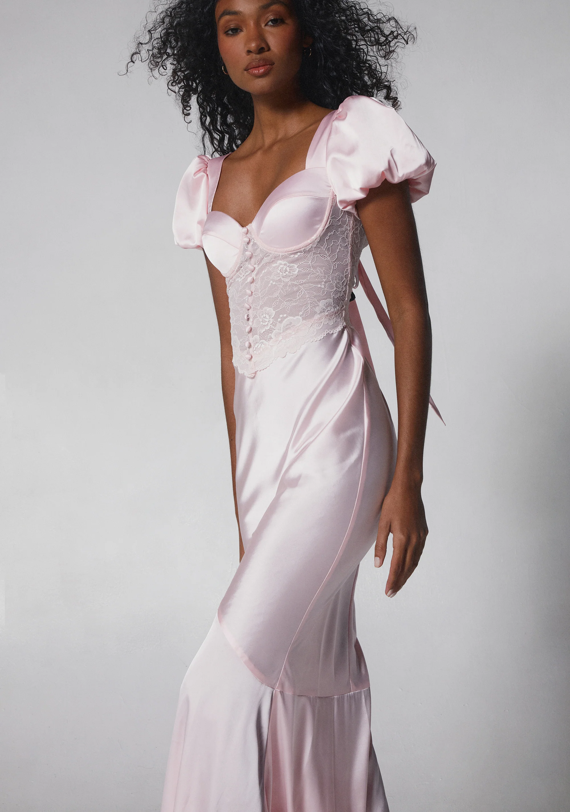 Belle Kiss Satin Gown - Image 6