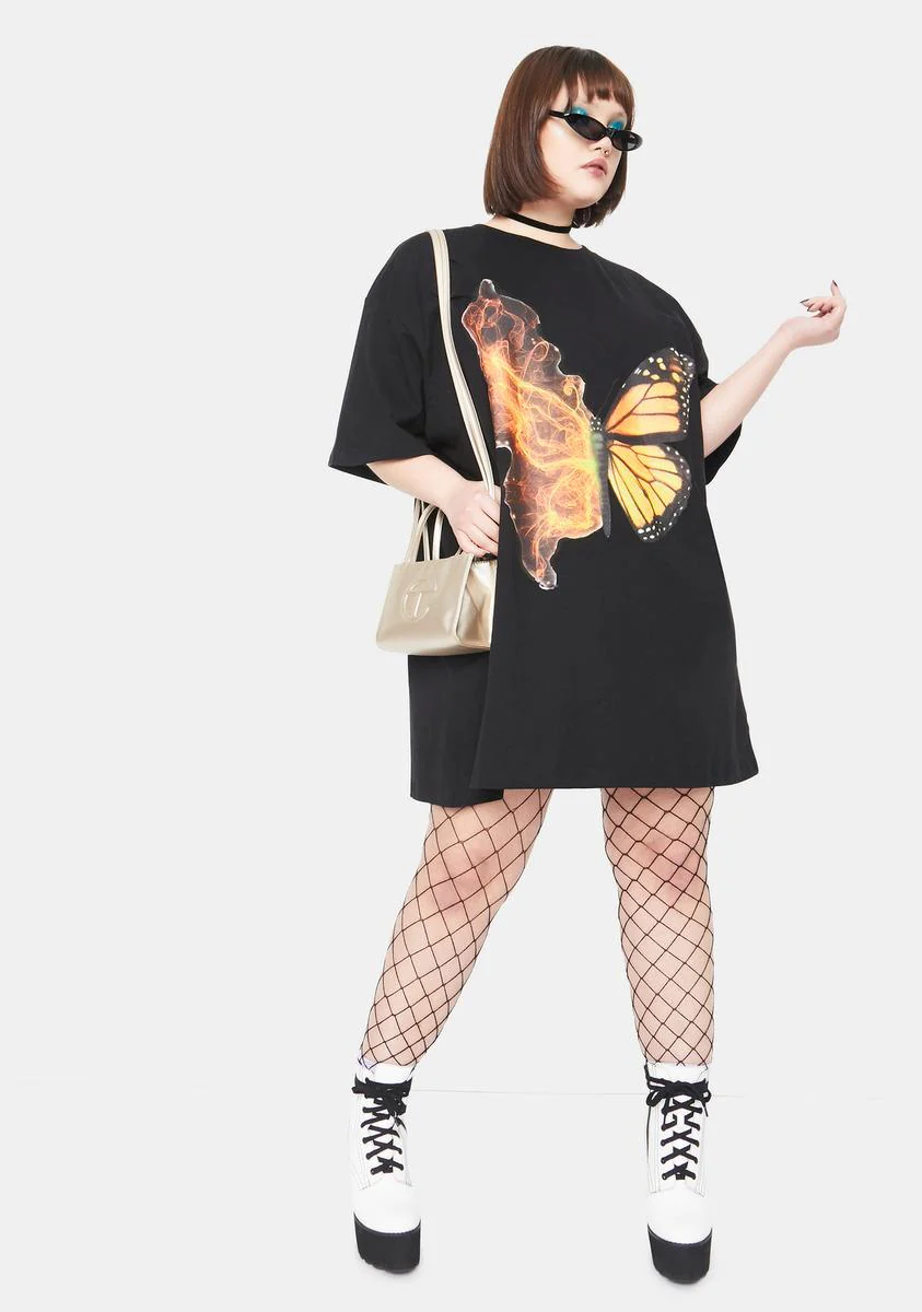 Plus Butterfly T Shirt Dress - Image 3