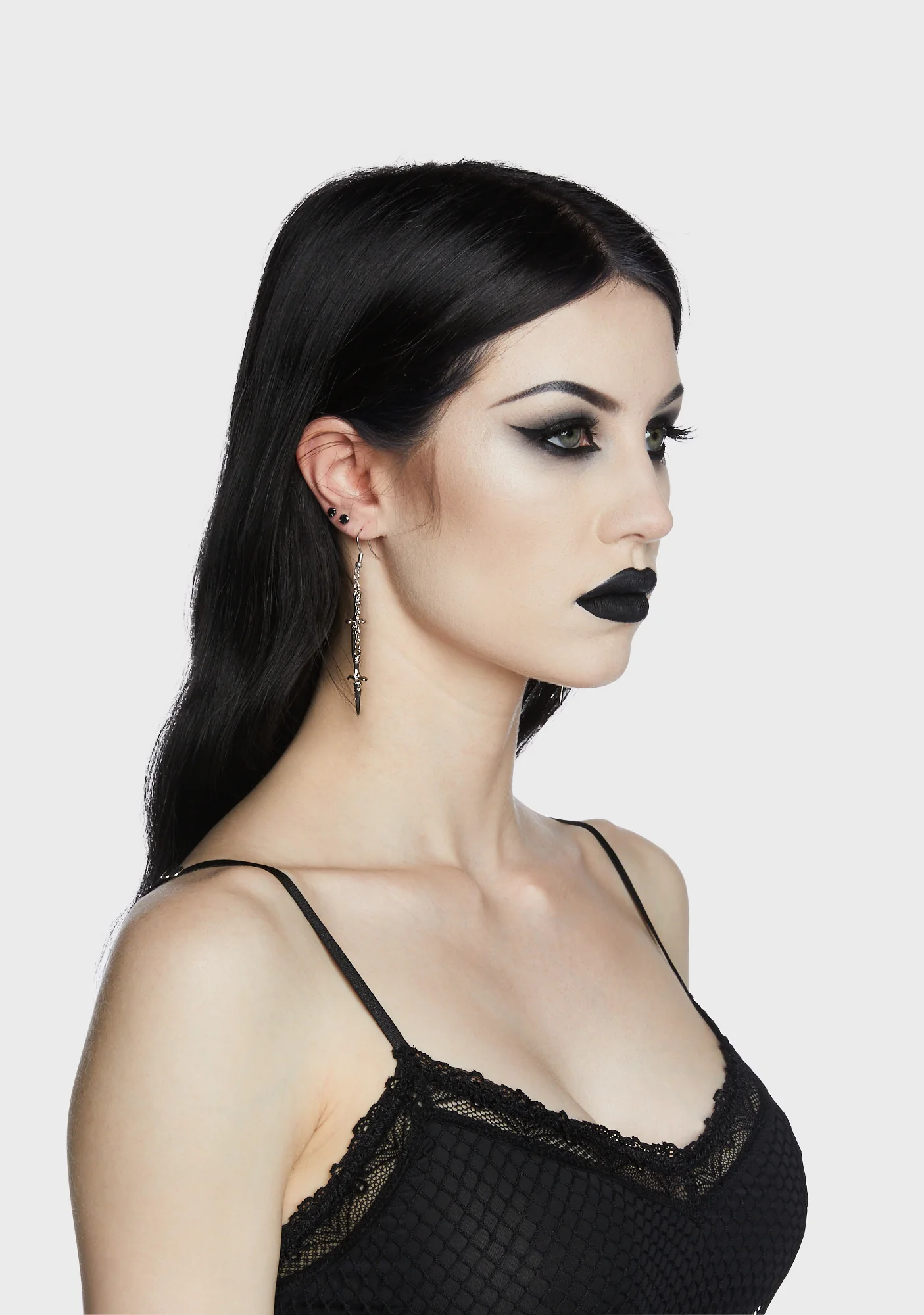 Cutthroat Beauty Drop Earrings - Image 2