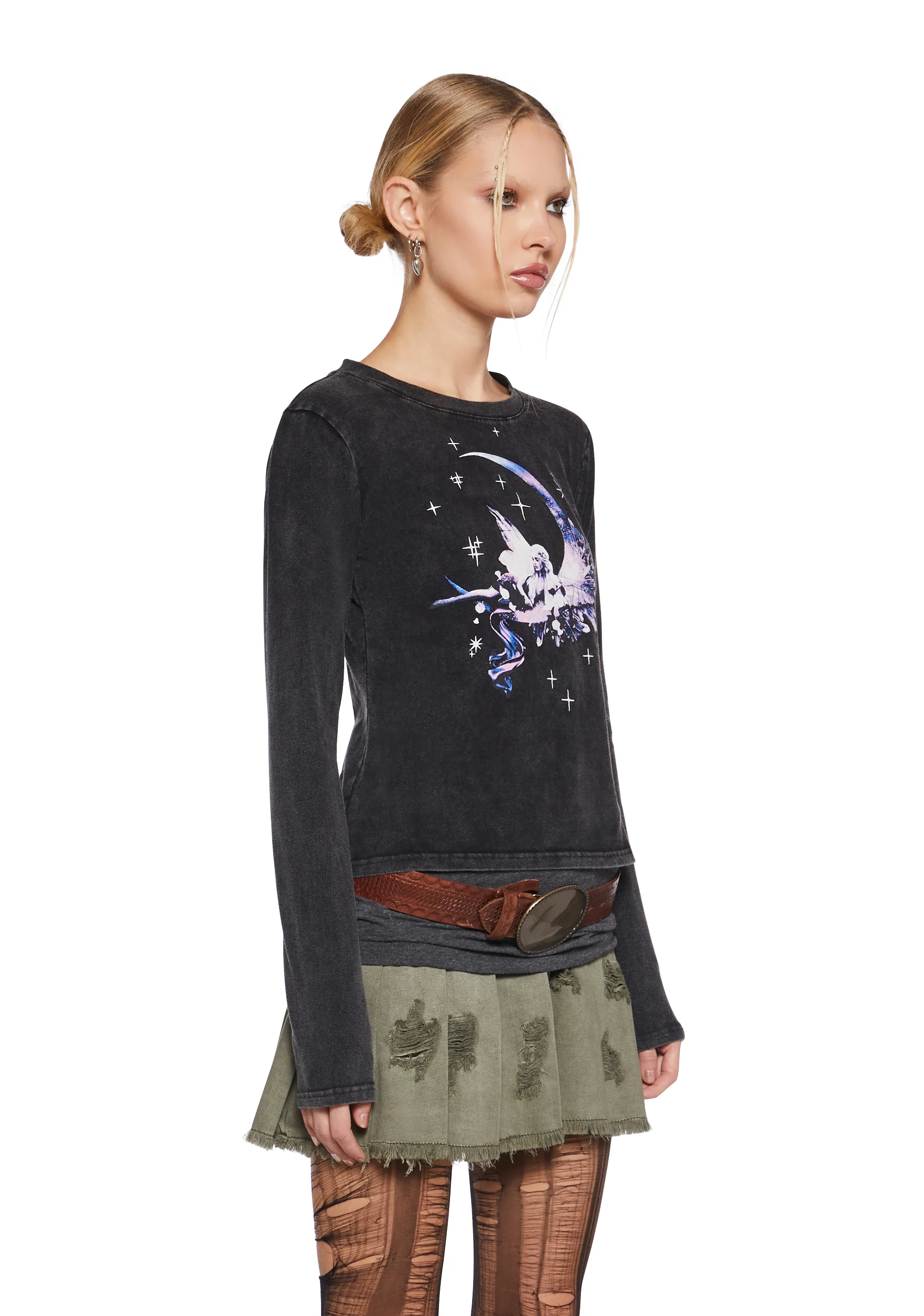 Daydreaming Muse Graphic Tee - Image 3