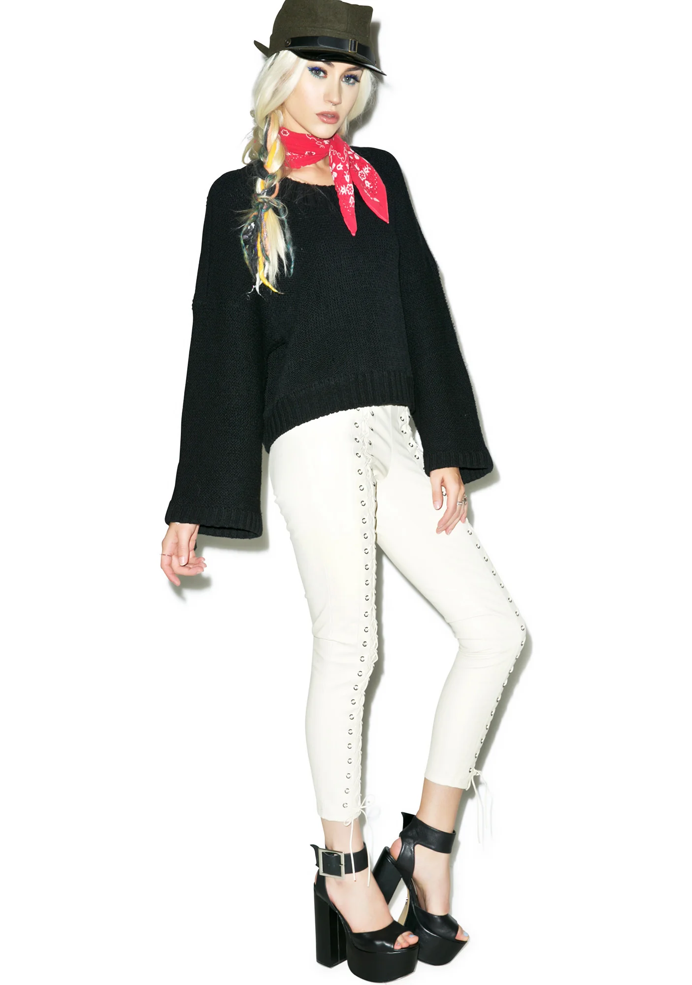 Dreamweaver Hand Knit Sweater - Image 11