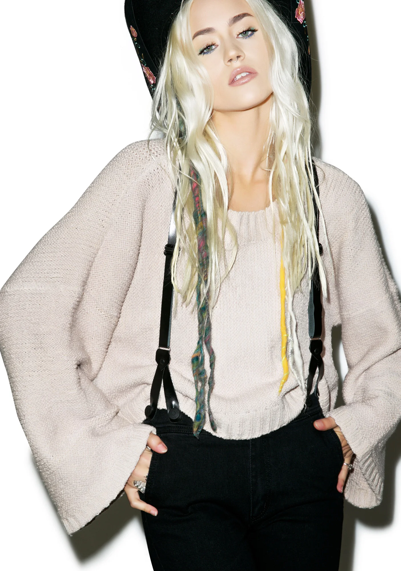 Dreamweaver Hand Knit Sweater - Image 13