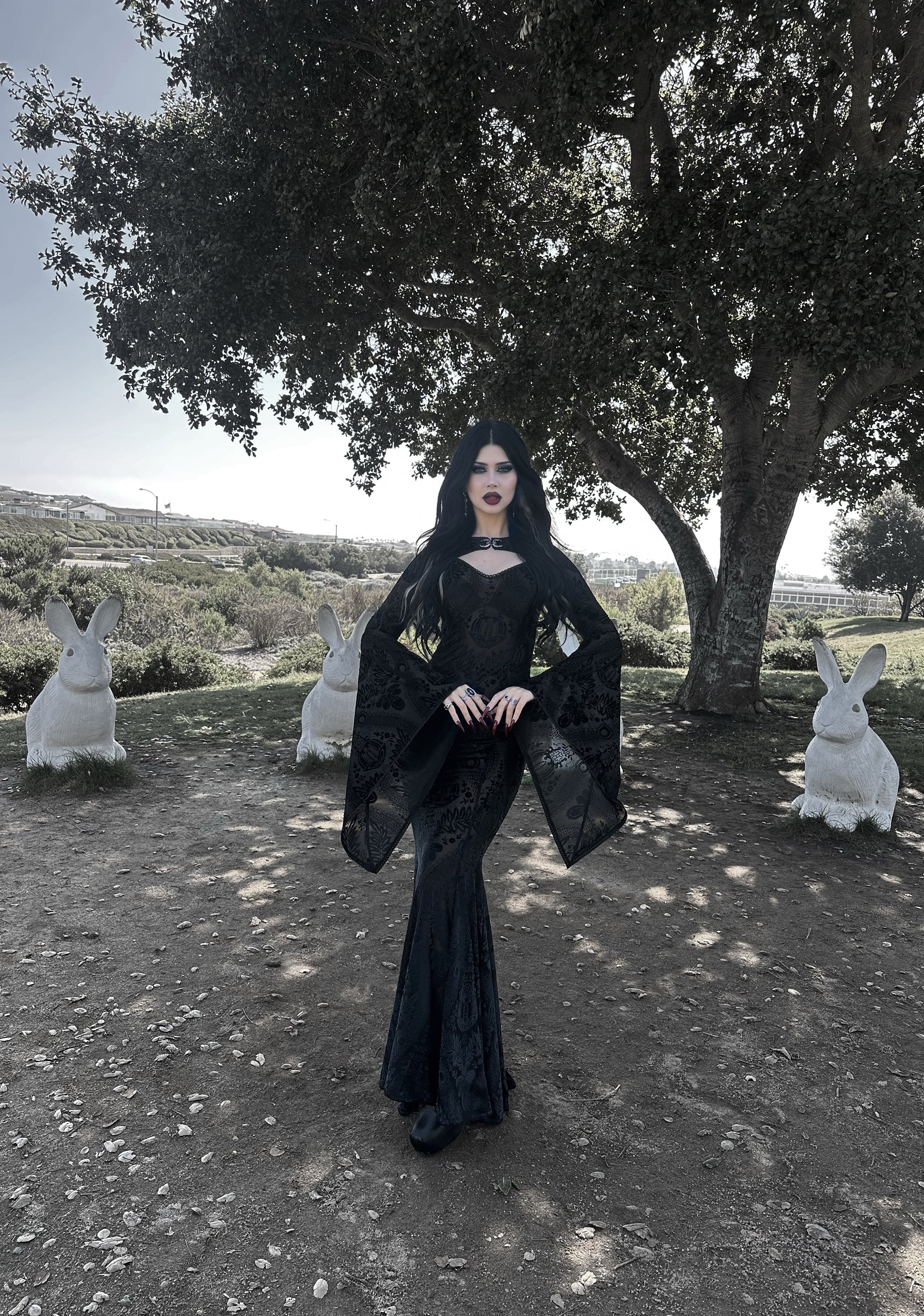 Druid’s Wife Maxi Dress And Shrug Set - Black - Image 10