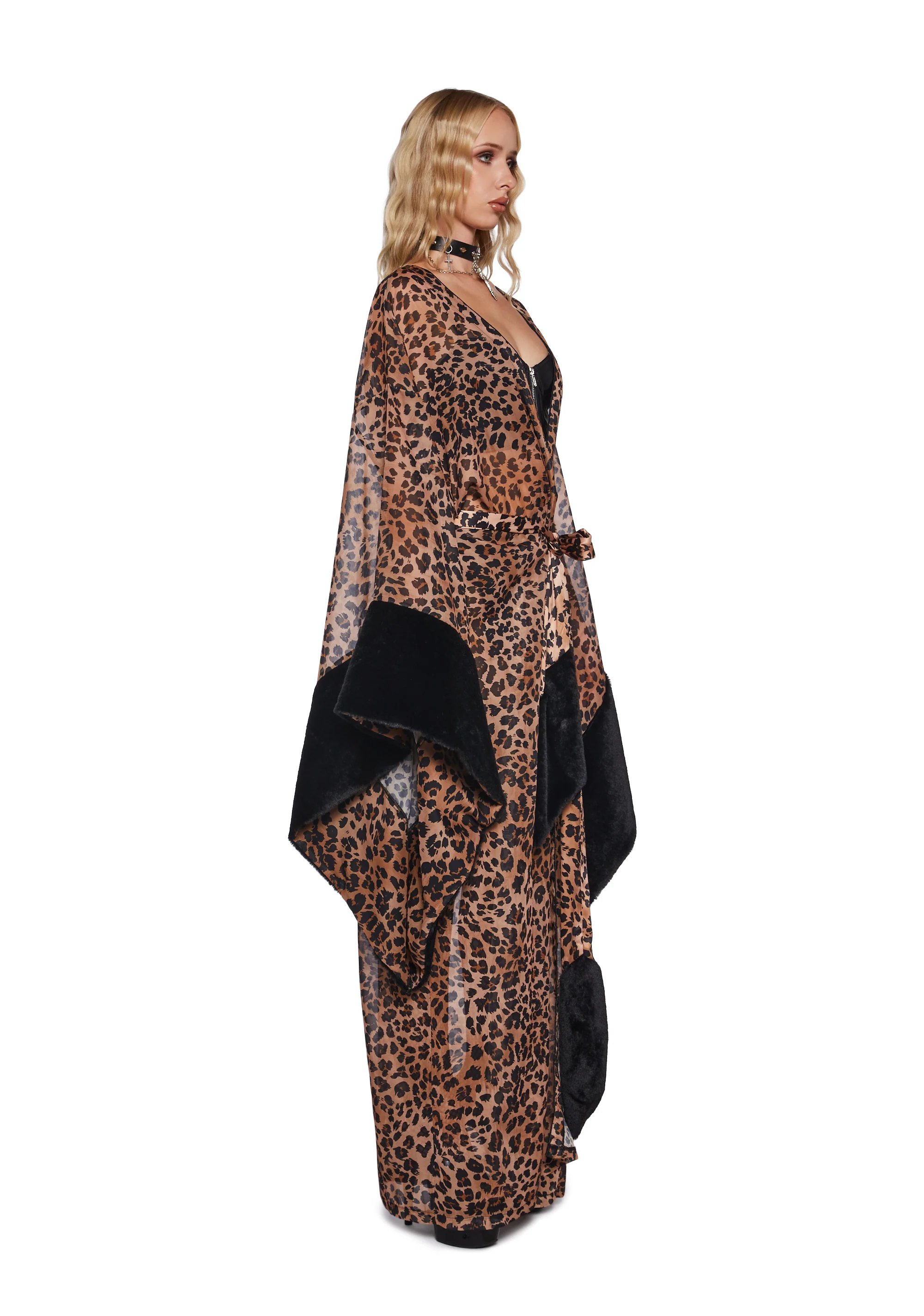 Enticing Opulence Leopard Robe - Image 3