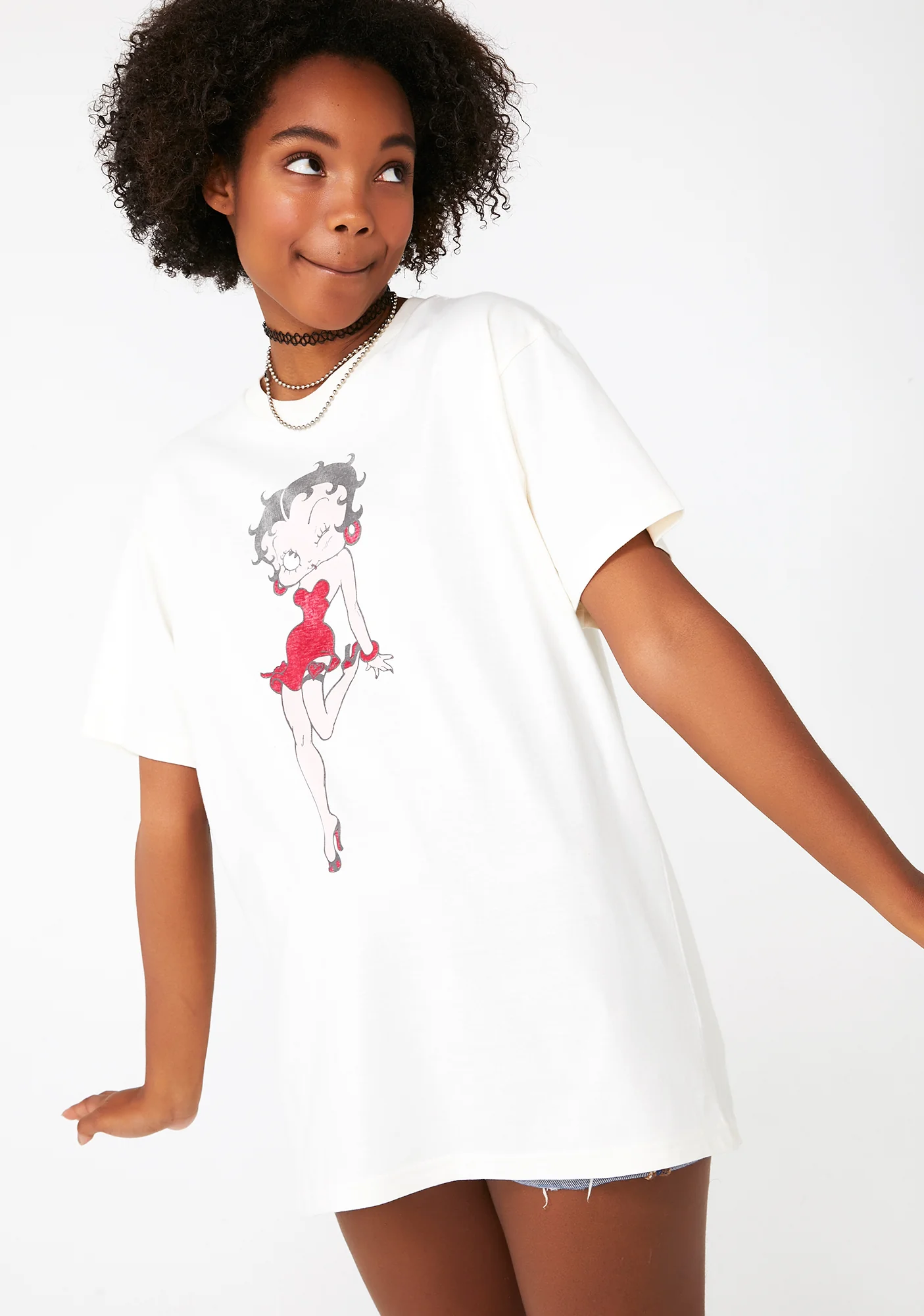 Everyone's Sweetheart Graphic Tee - Image 2