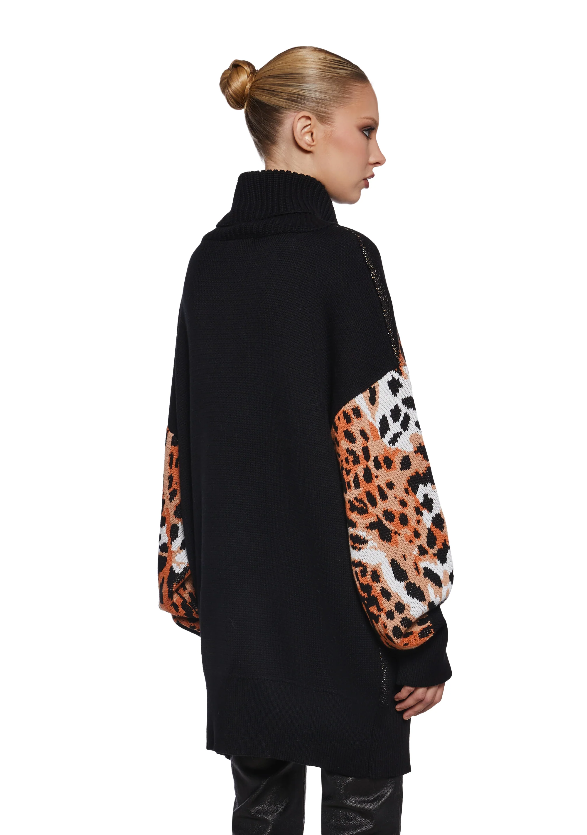 Feline Finesse Oversized Sweater - Image 4