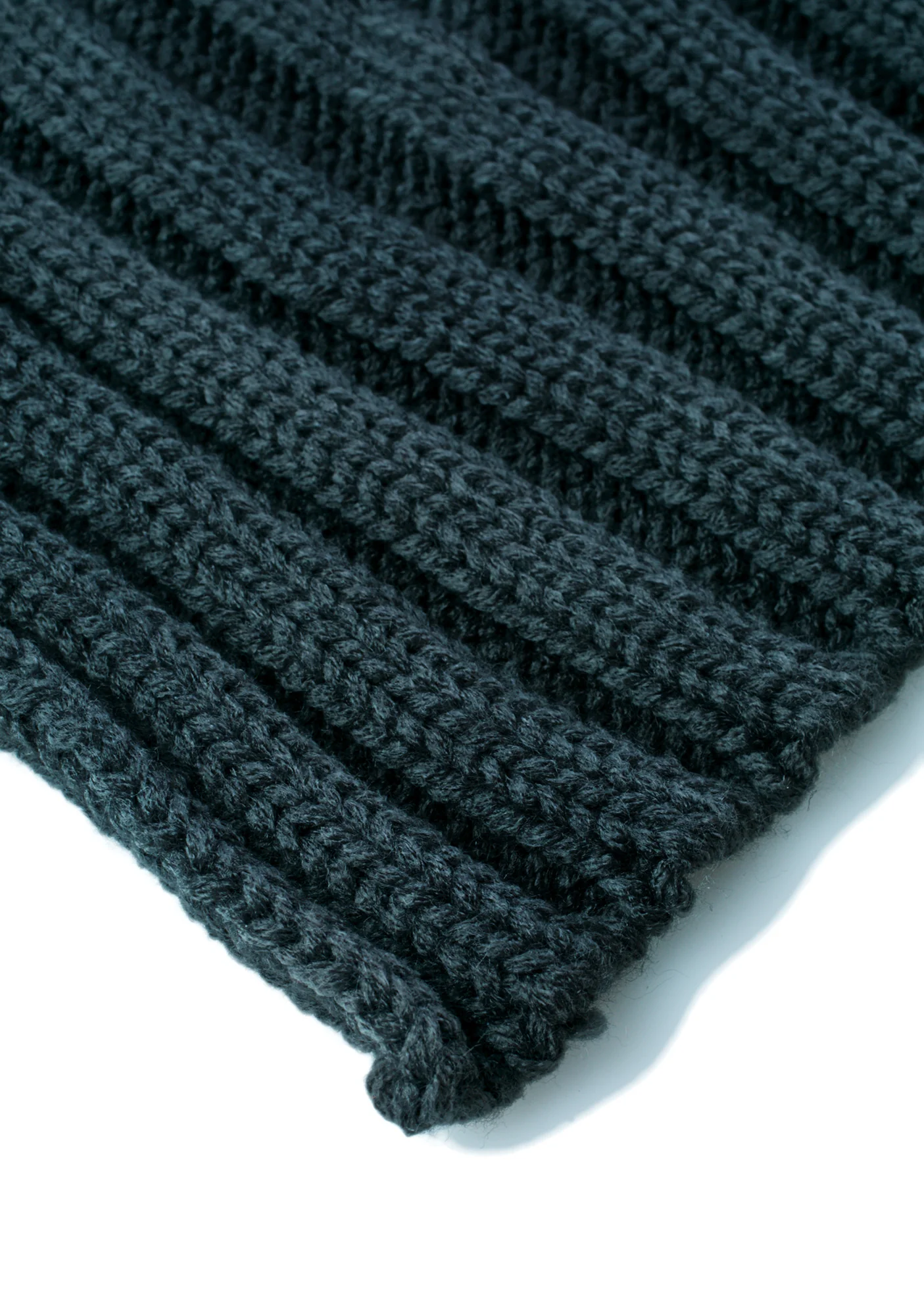 Folkstar Chunky Knit Scarf - Image 5