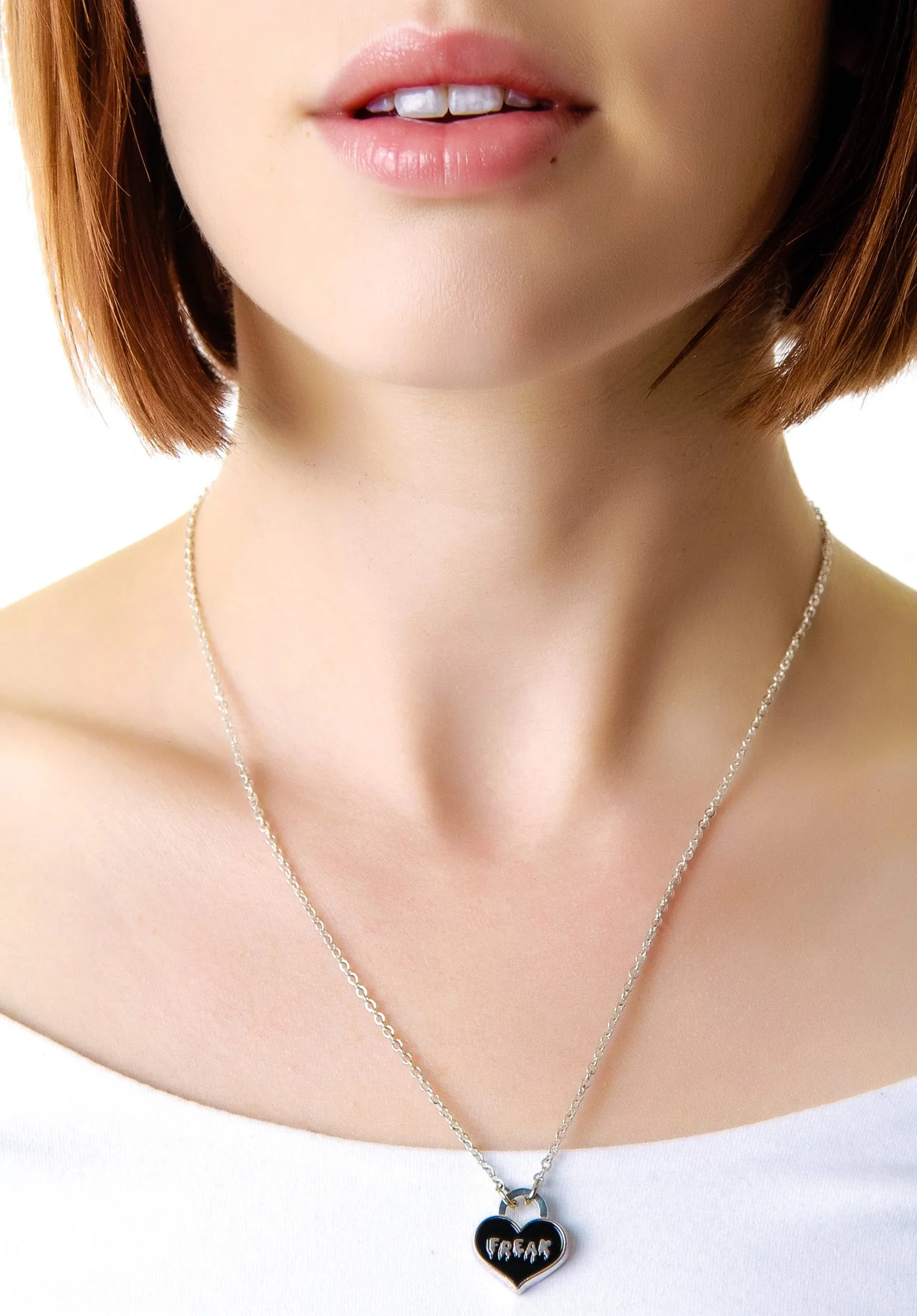 Freak Heart Necklace - Gold - Image 5