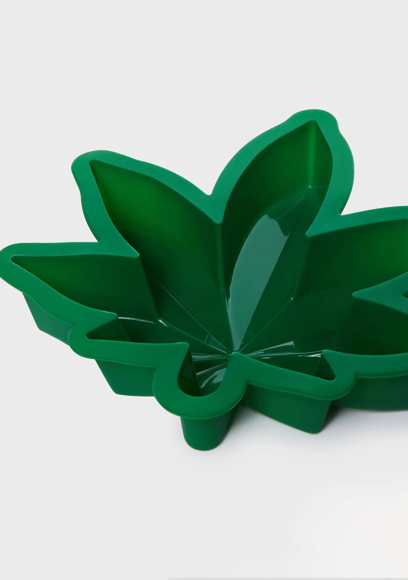 Get Your Greens Cake Mold - Image 2