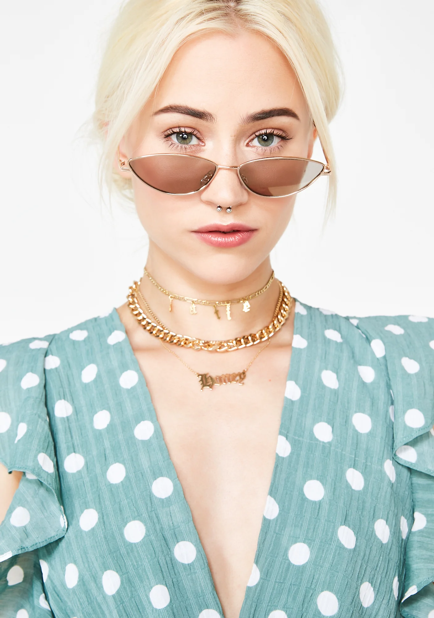 Glance Ova Here Cat Eye Sunglasses - Image 4