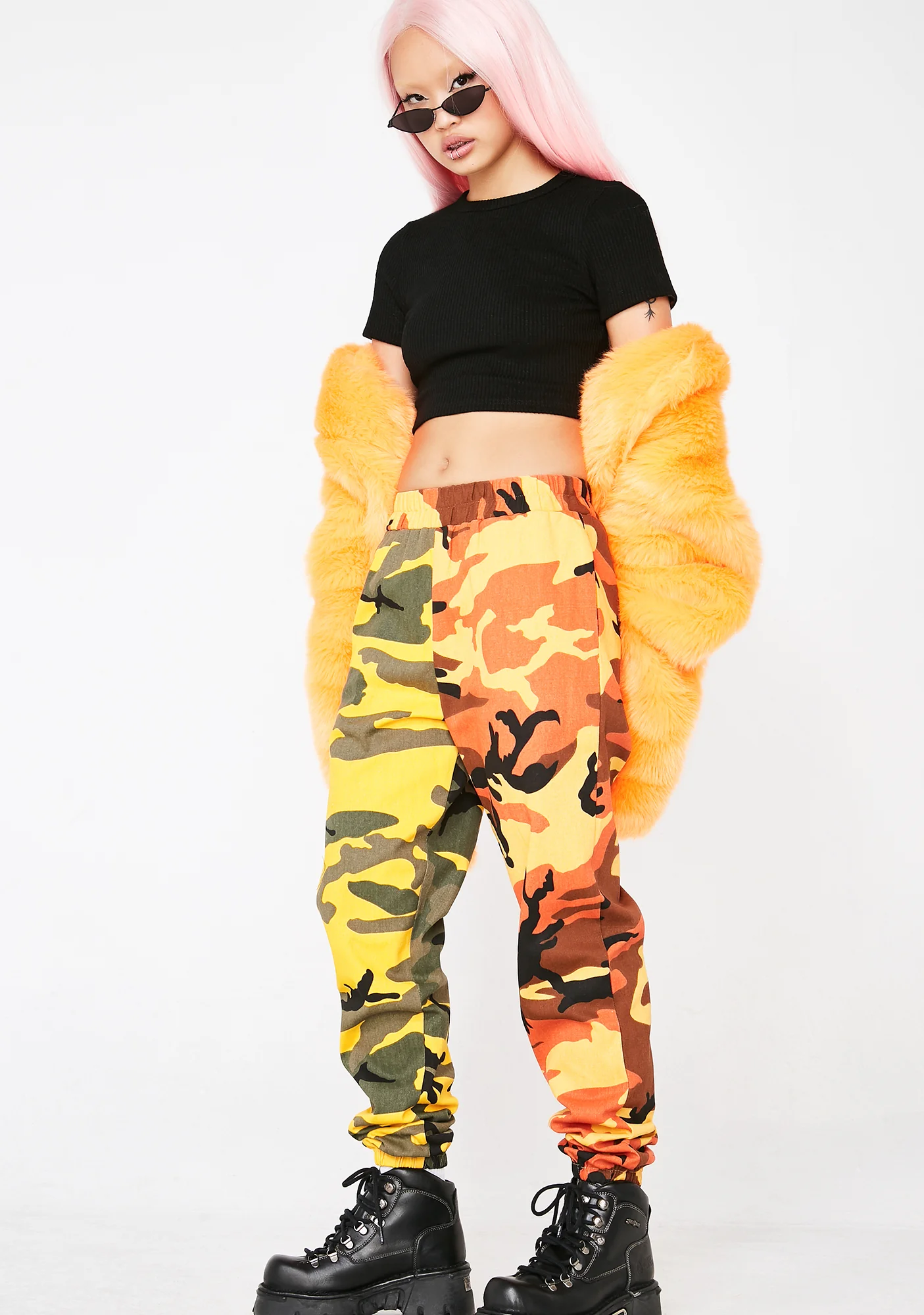 Glowin' So Vain Camo Pants - Image 2