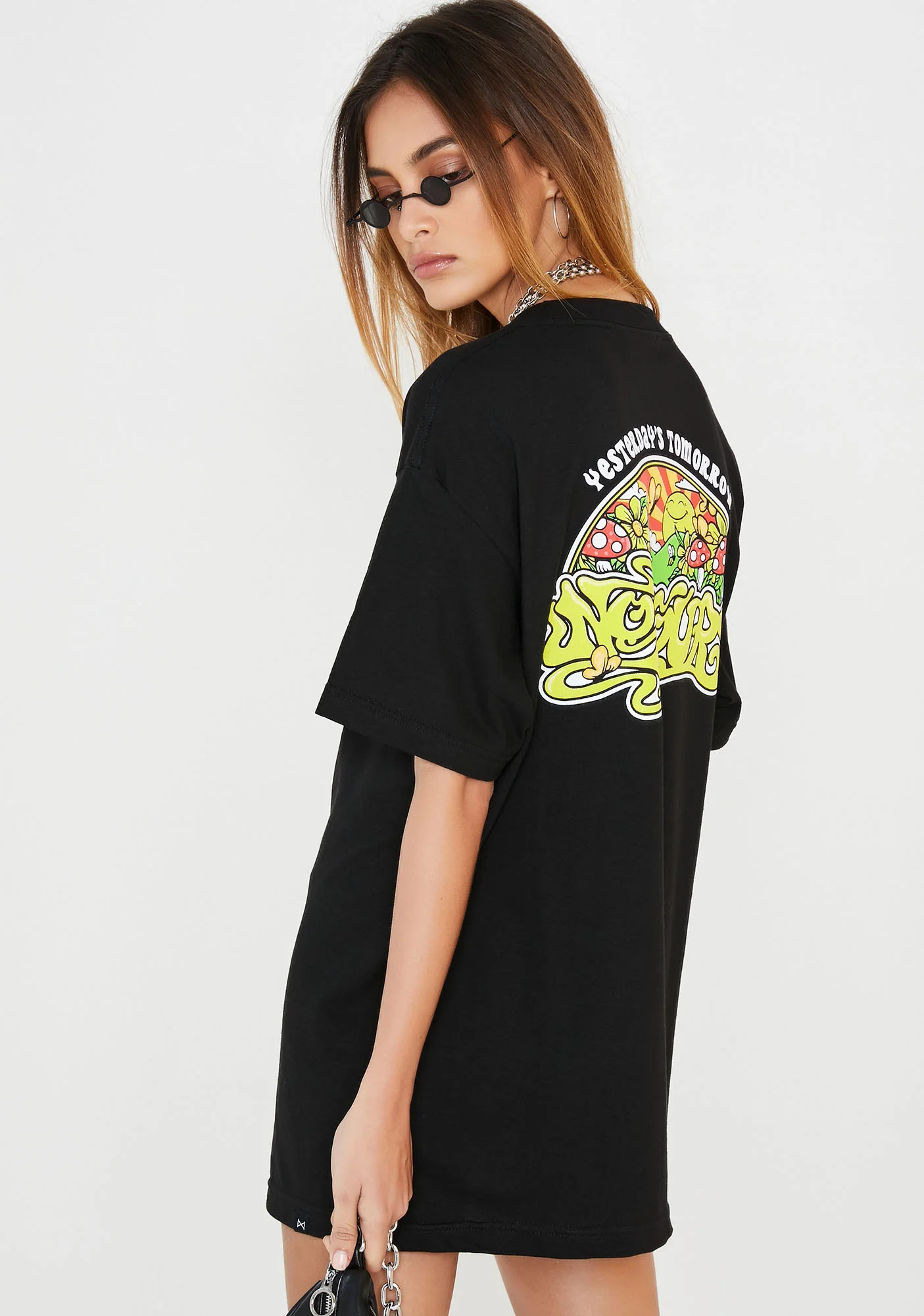 Good Day Graphic Tee - Image 4