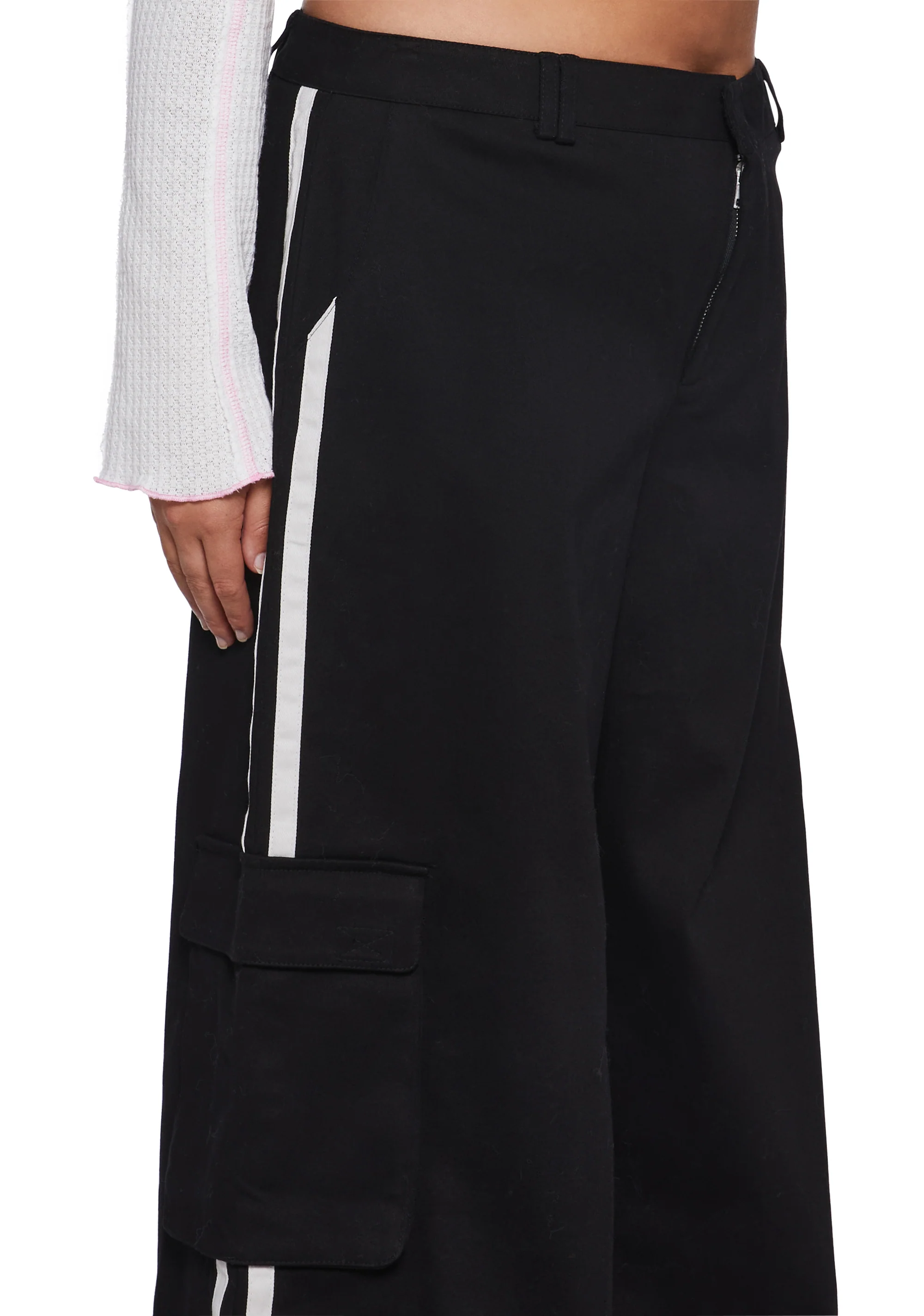 Have You Crushing Wide Leg Cargo Pants - Image 10