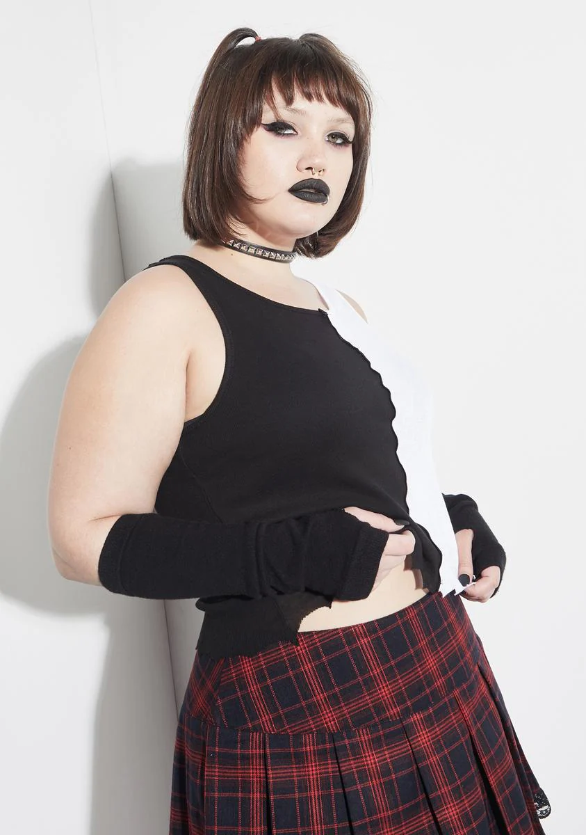 Hot Love Riot Crop Tank - Image 2