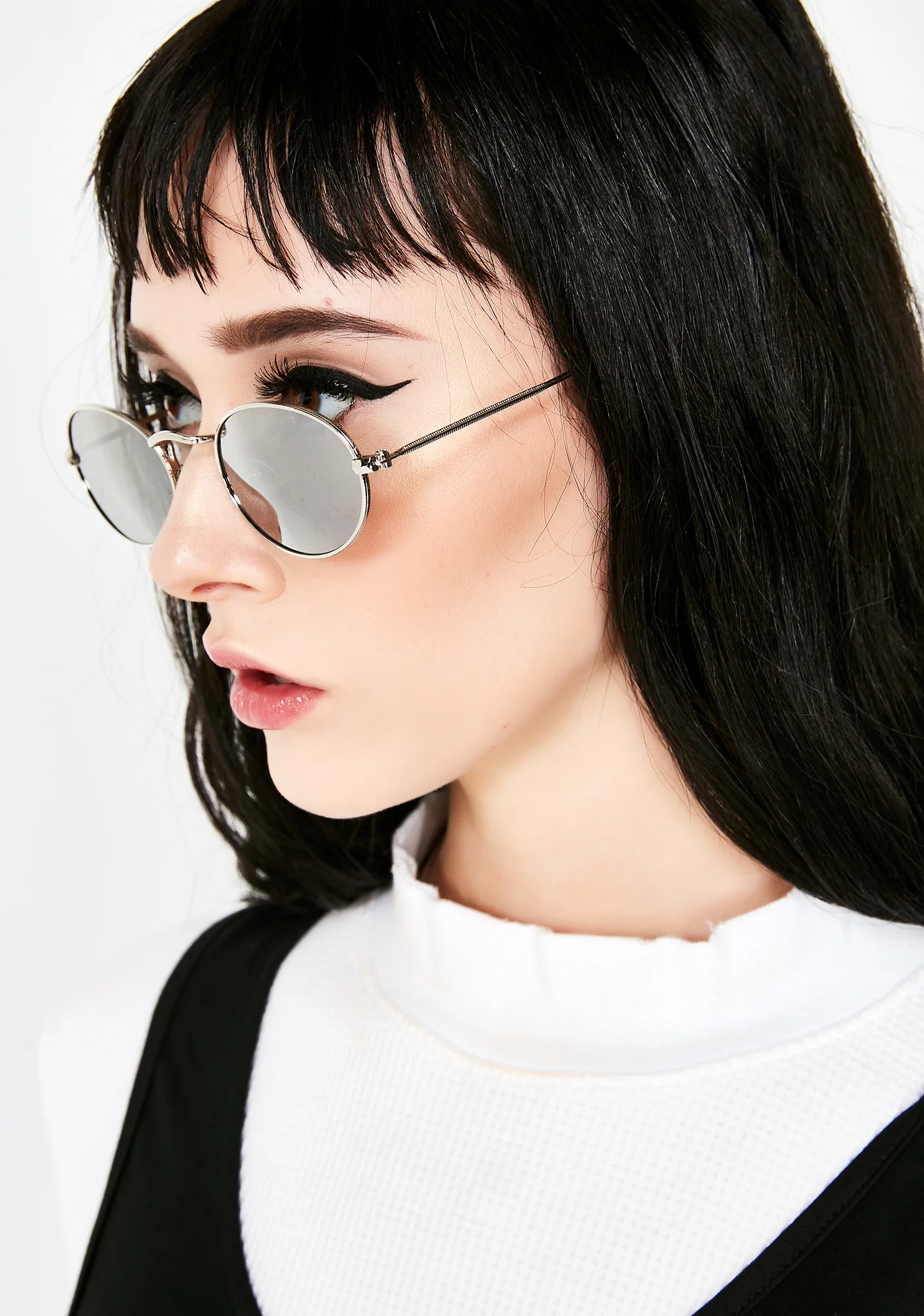Hot Nights Mirrored Sunglasses - Image 3