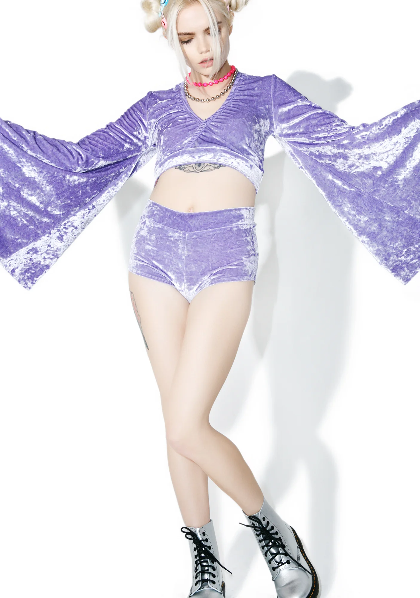 I Got U Babe Velvet Shorts - Image 2