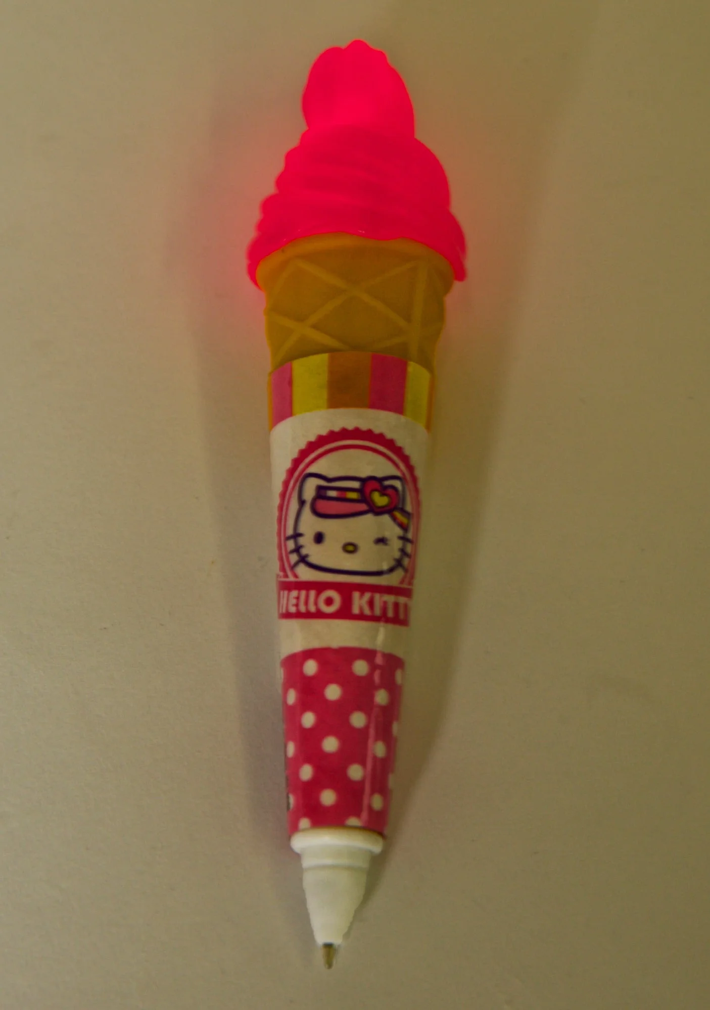 Light-Up Ice Cream Pen - Purple - Image 2