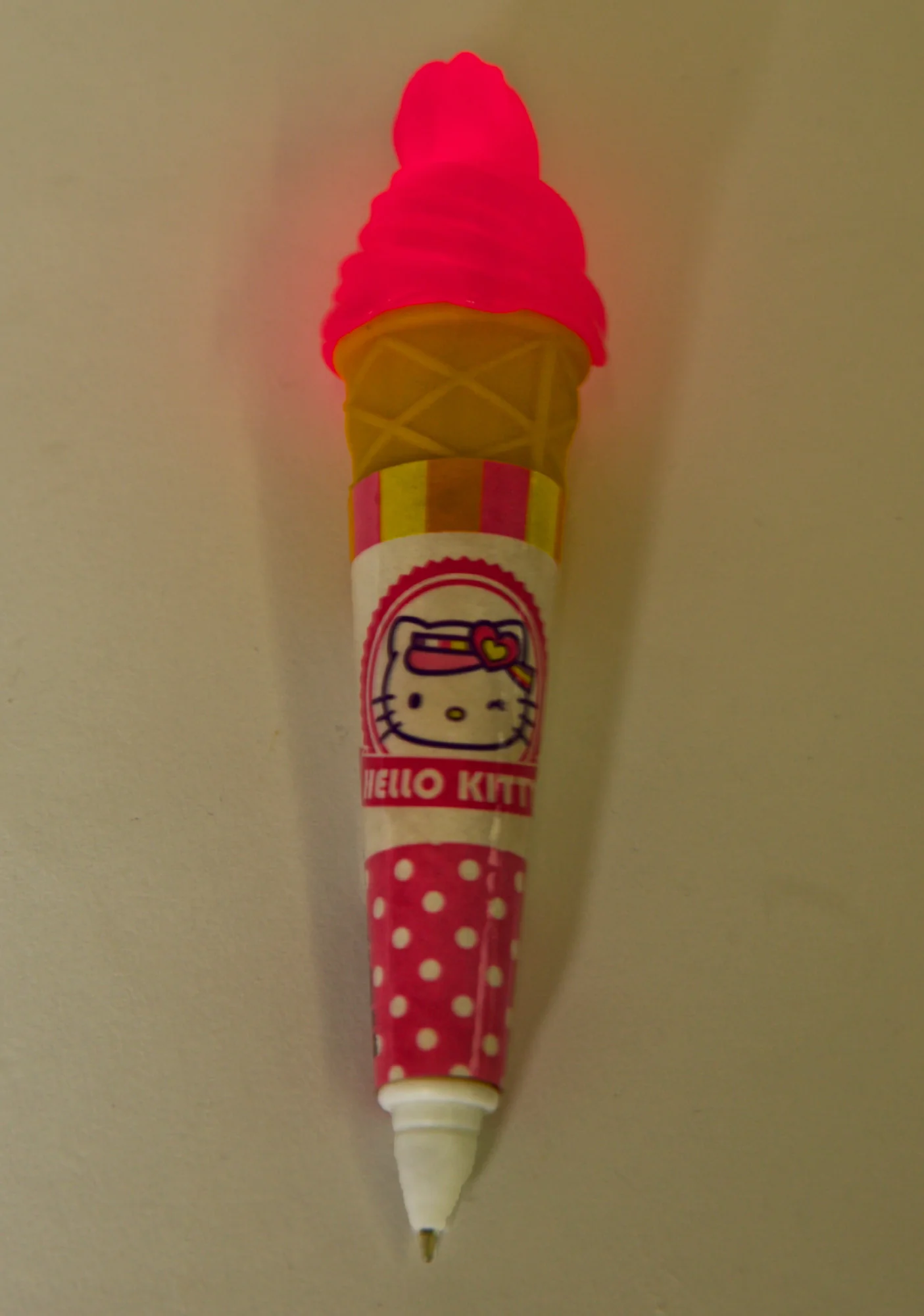 Light-Up Ice Cream Pen - Image 2