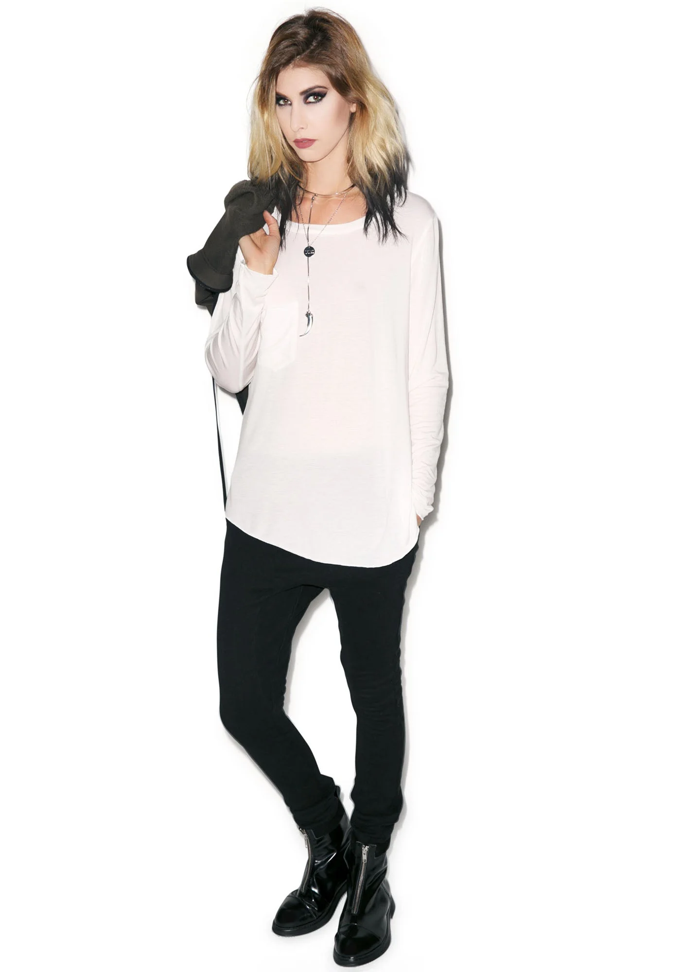 Long Lazy Tee - White - Image 9