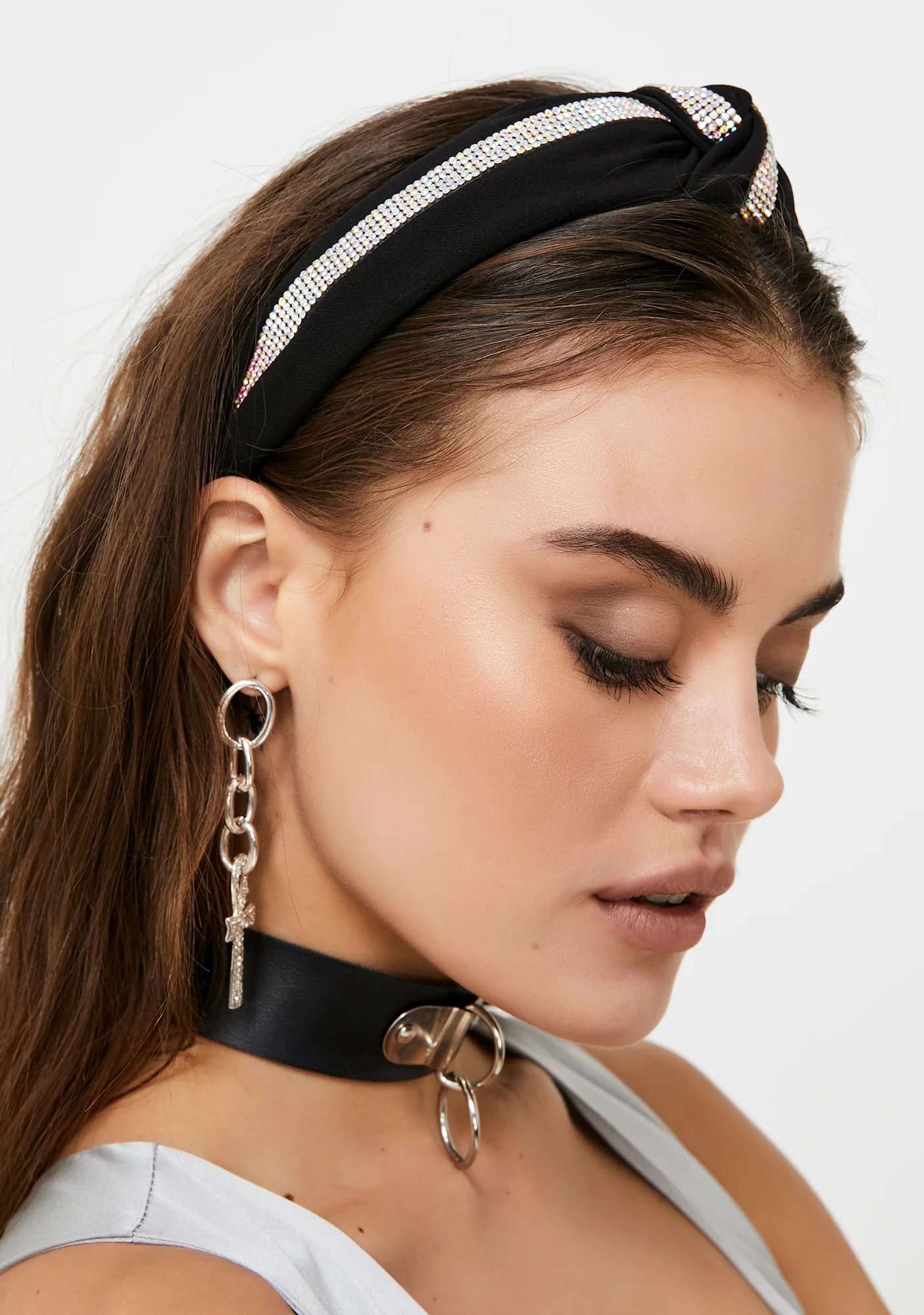 Love Knots Rhinestone Headband - Image 4