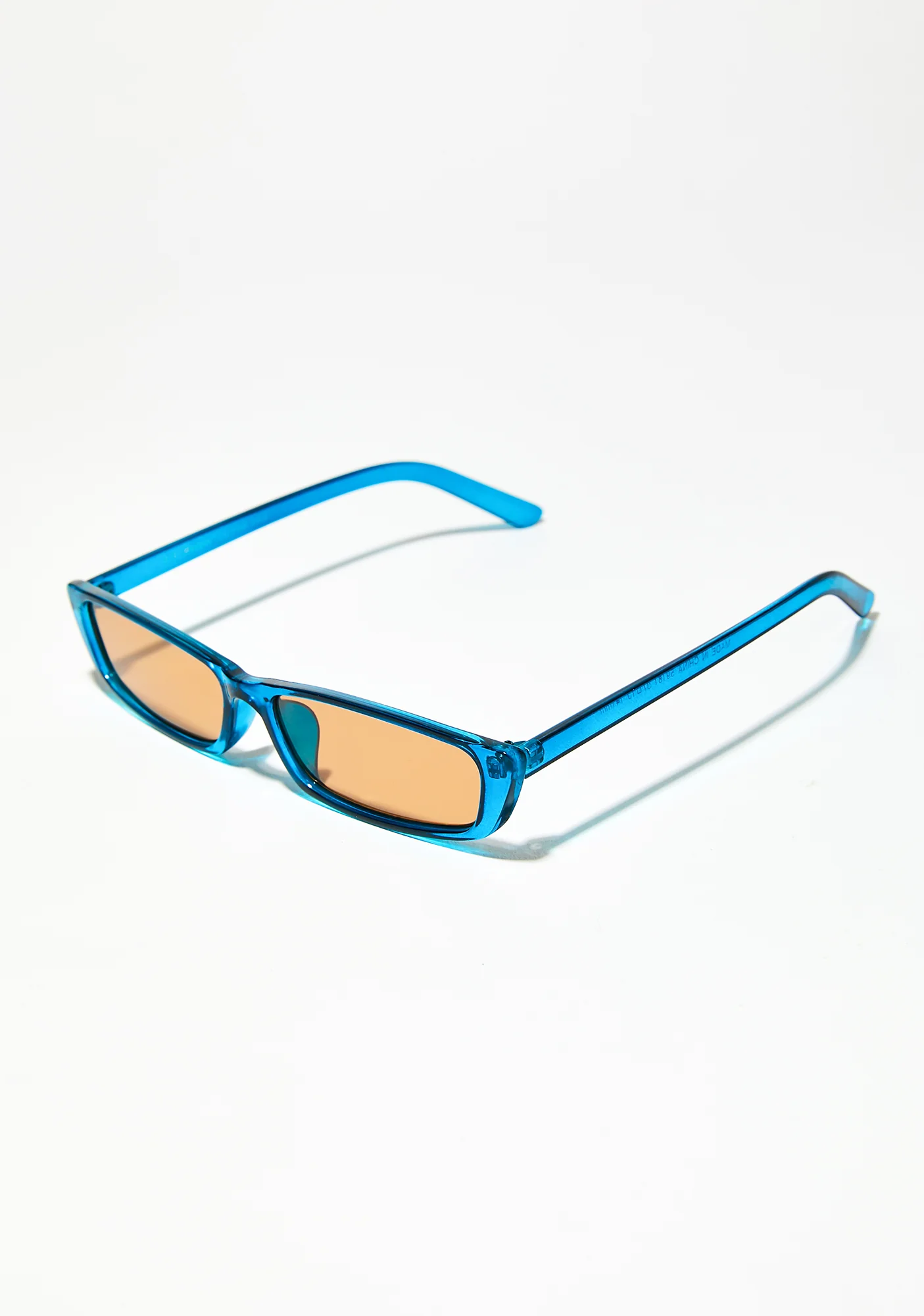 Low Tide Skinny Sunglasses - Image 4