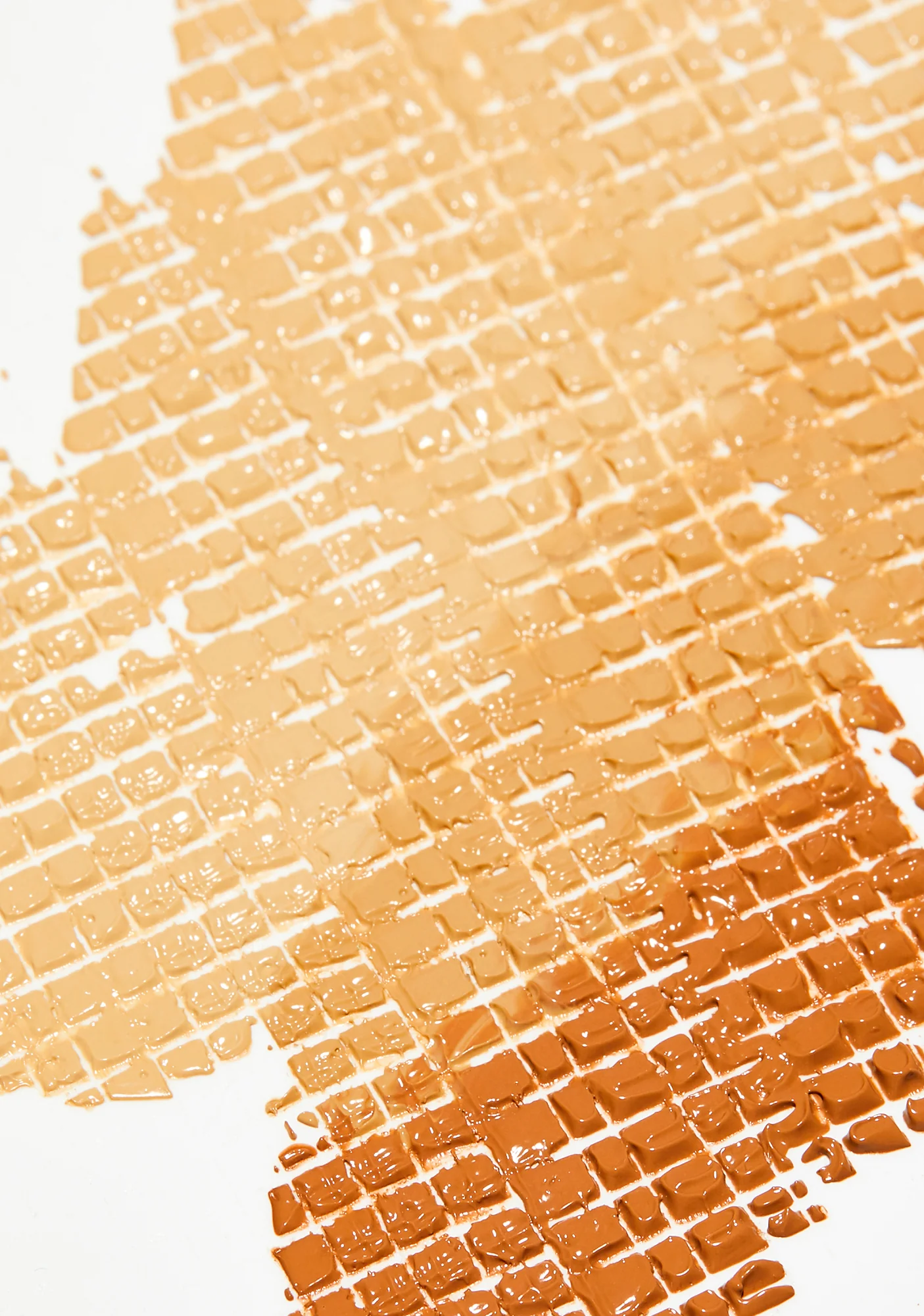 Medium White Tea Tinted Veil - Image 5