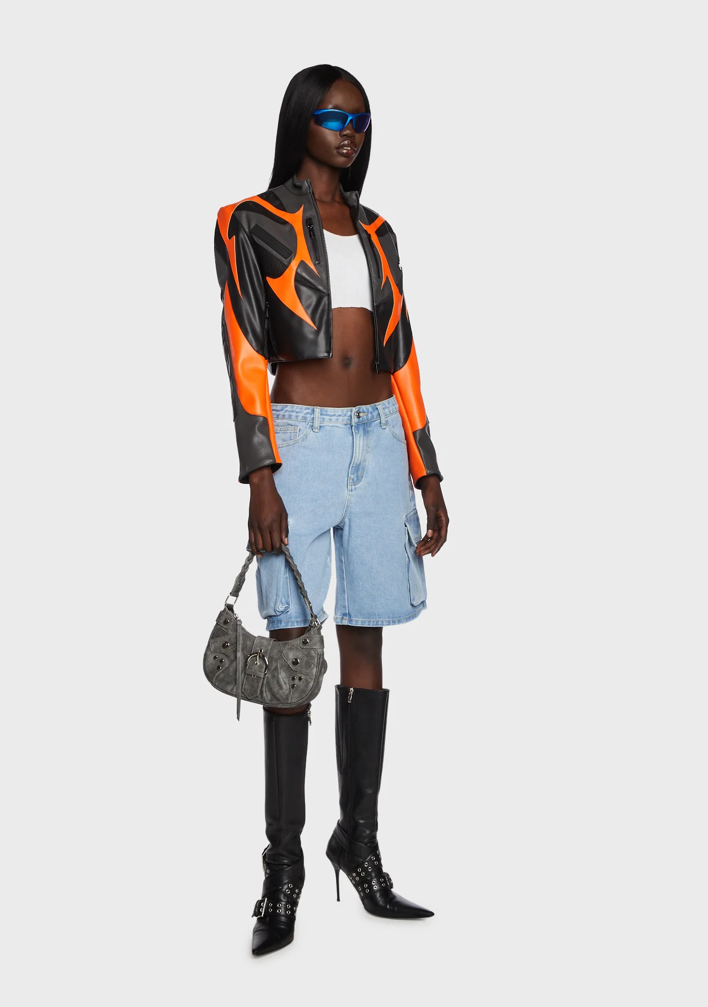 Mid Rise Bermuda Shorts - Image 2