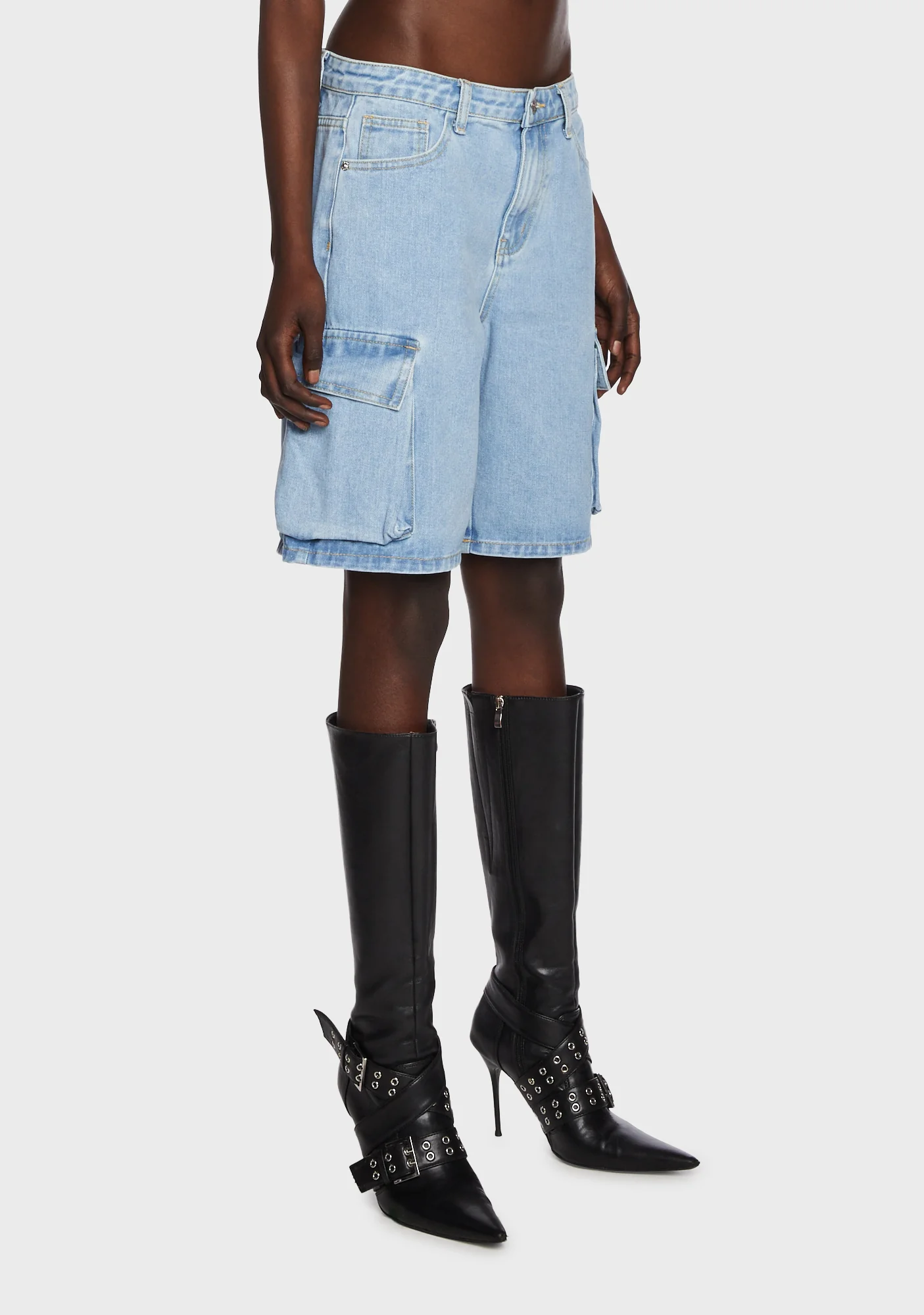 Mid Rise Bermuda Shorts - Image 3