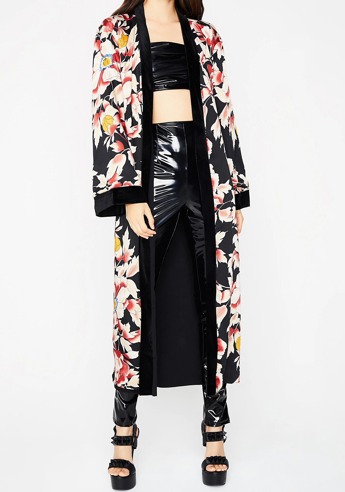 Mini Vacay Floral Kimono - Image 2