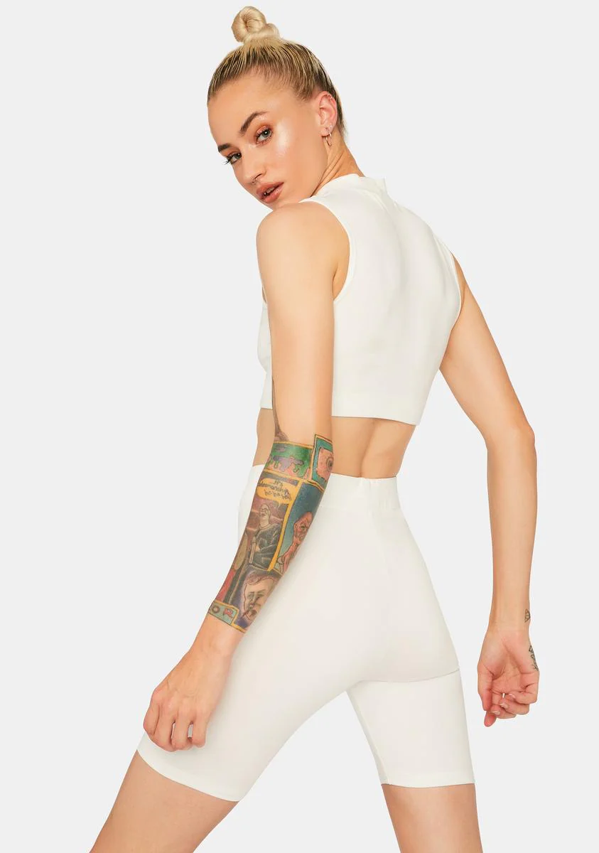 Model Uncover Biker Shorts Set - Image 4