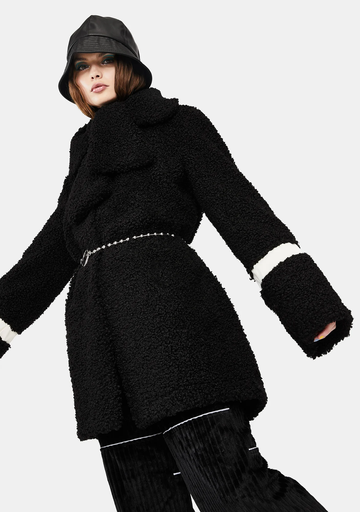 My Little Fluffy Bow Coat - Image 2