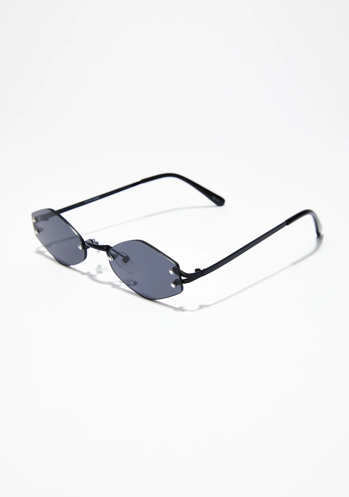 Never Hesitate Tiny Sunglasses - Image 4