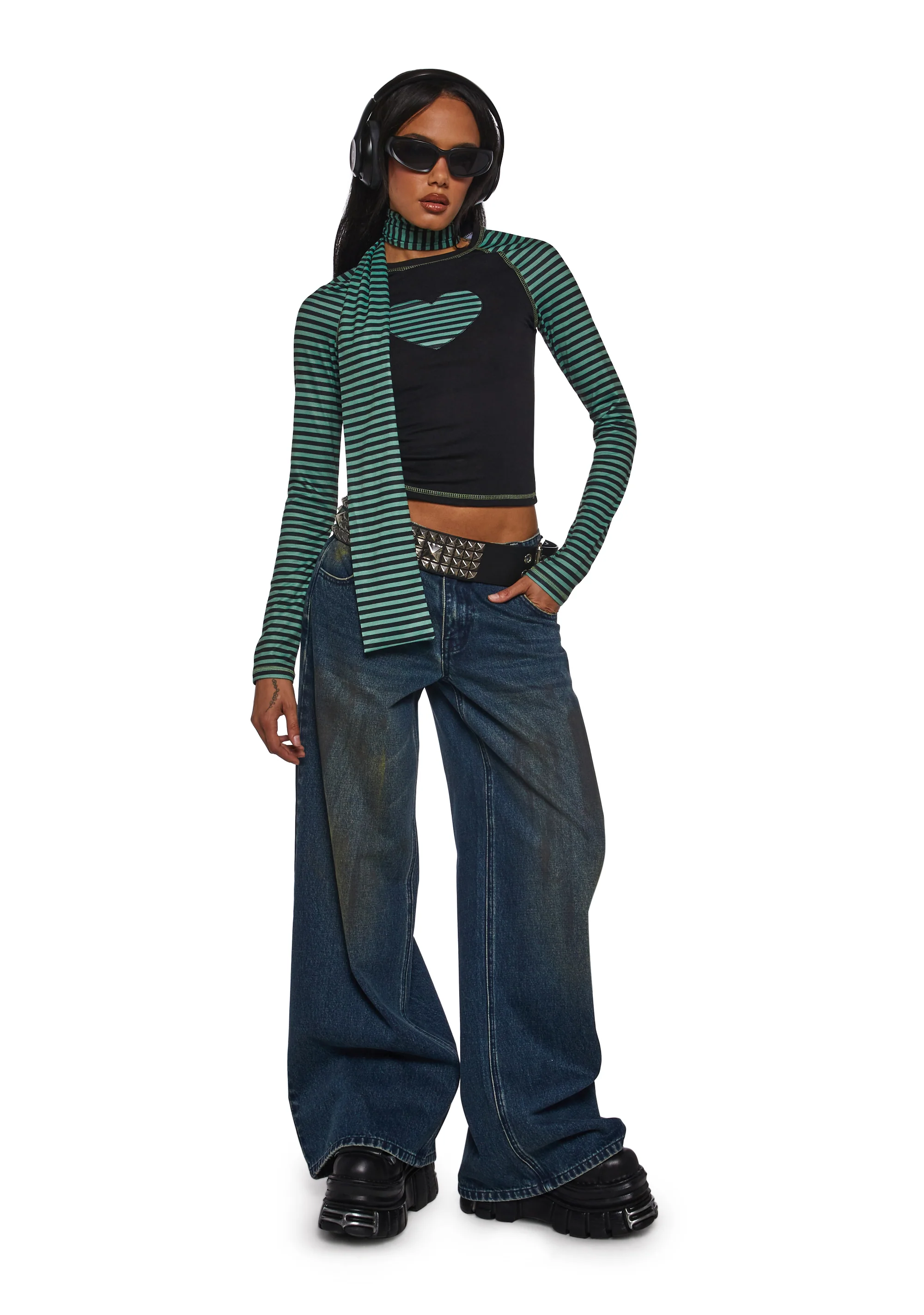 Outsiders Love Long Sleeve Tee And Scarf Set - Image 2