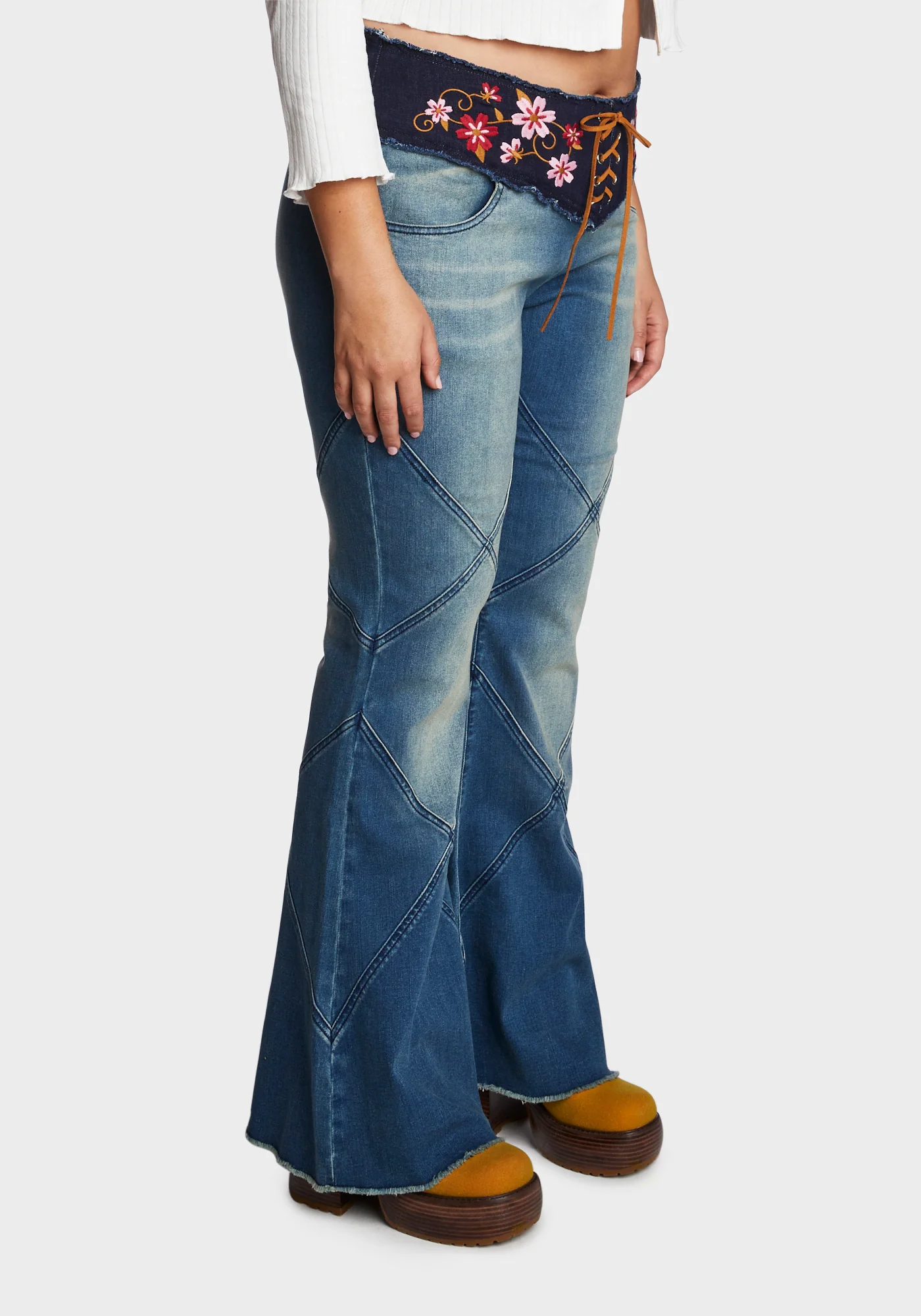 Plus Concrete Jungle Flared Jeans - Image 3