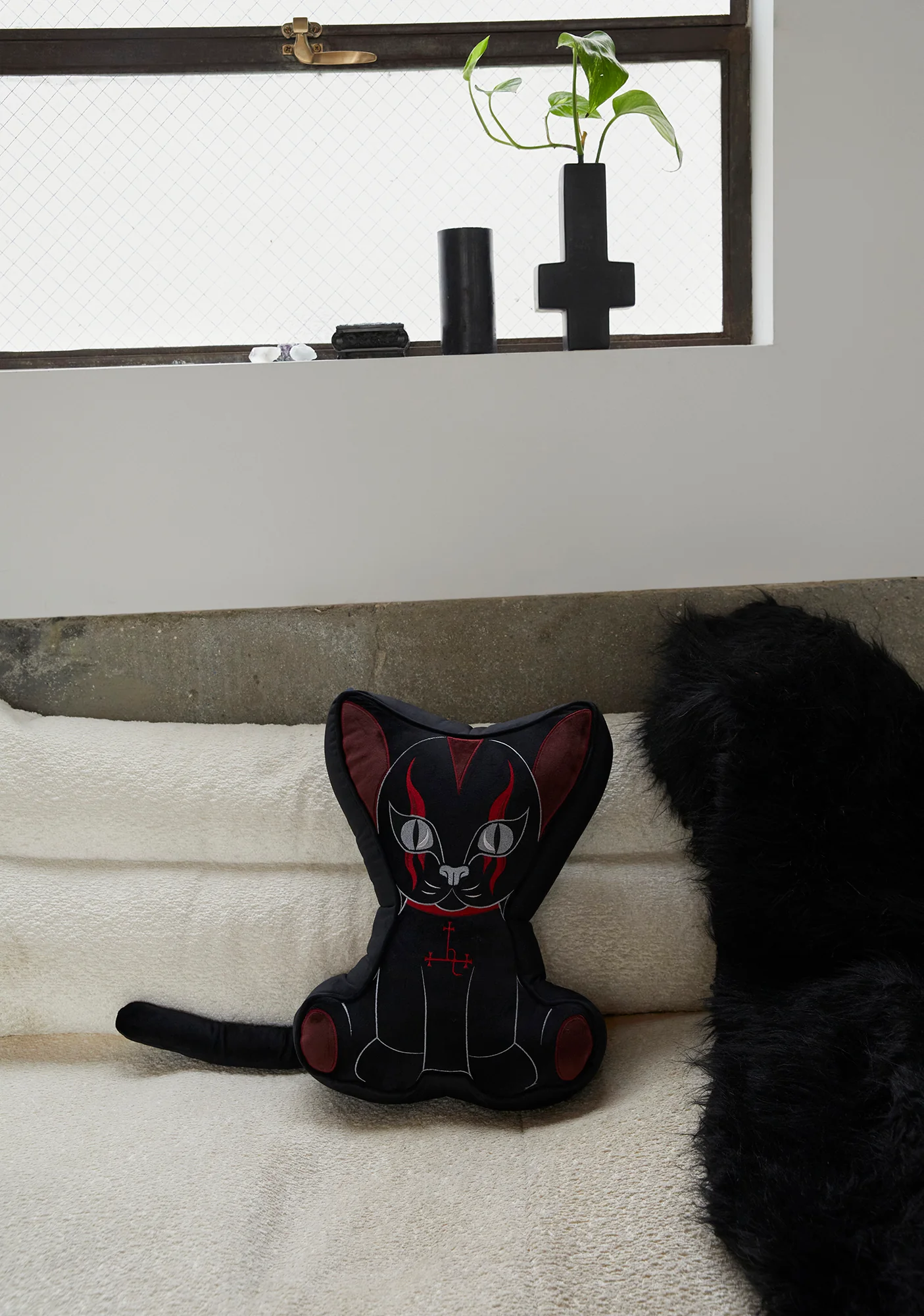 Possessed Feline Cat Pillow - Image 5