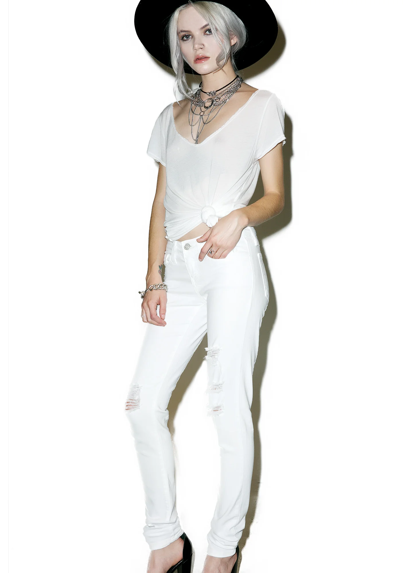 Praise Me Distressed Skinnies - Image 5