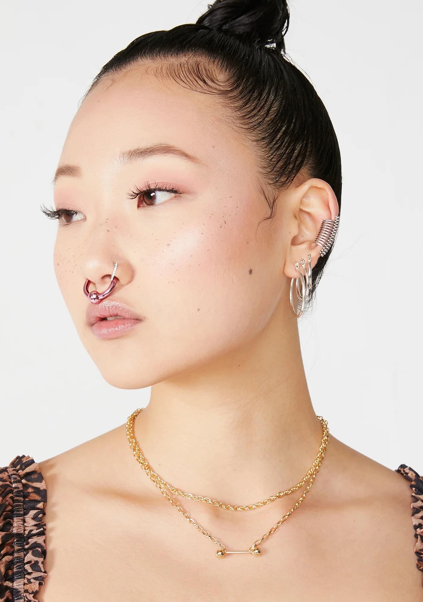 Raise The Bar Chain Necklace - Image 3