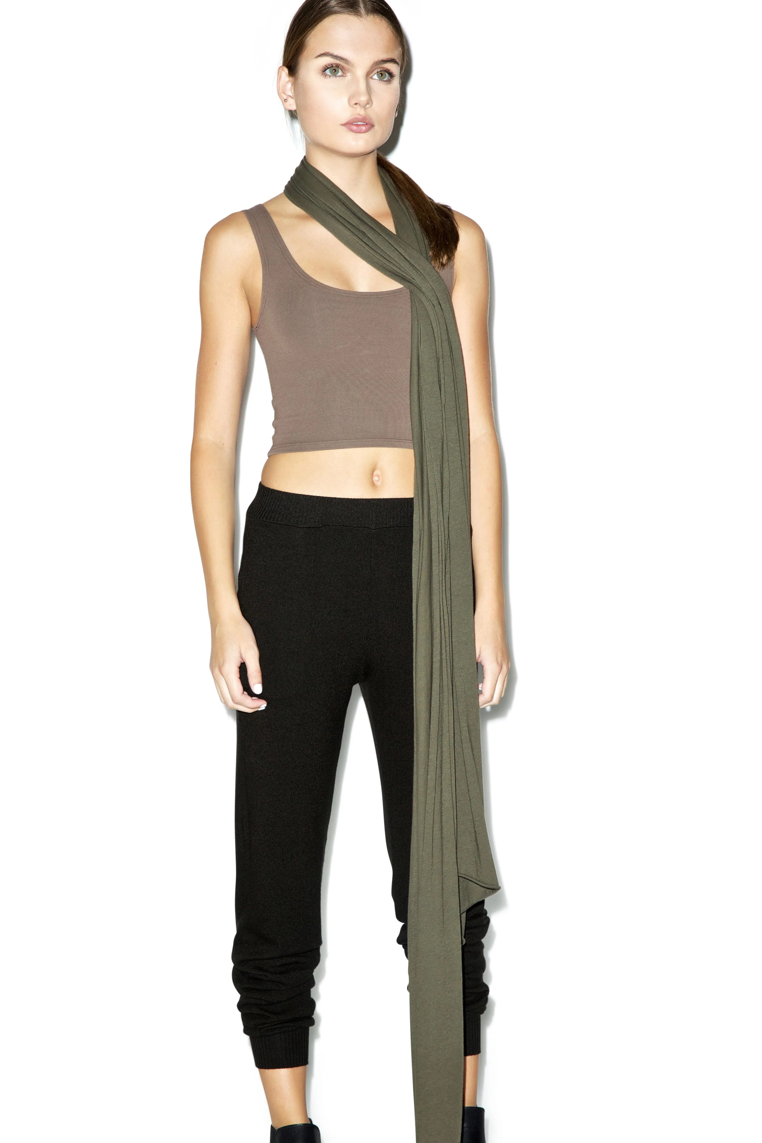 Reeves Fitted Crop Tank - Gold - Image 26