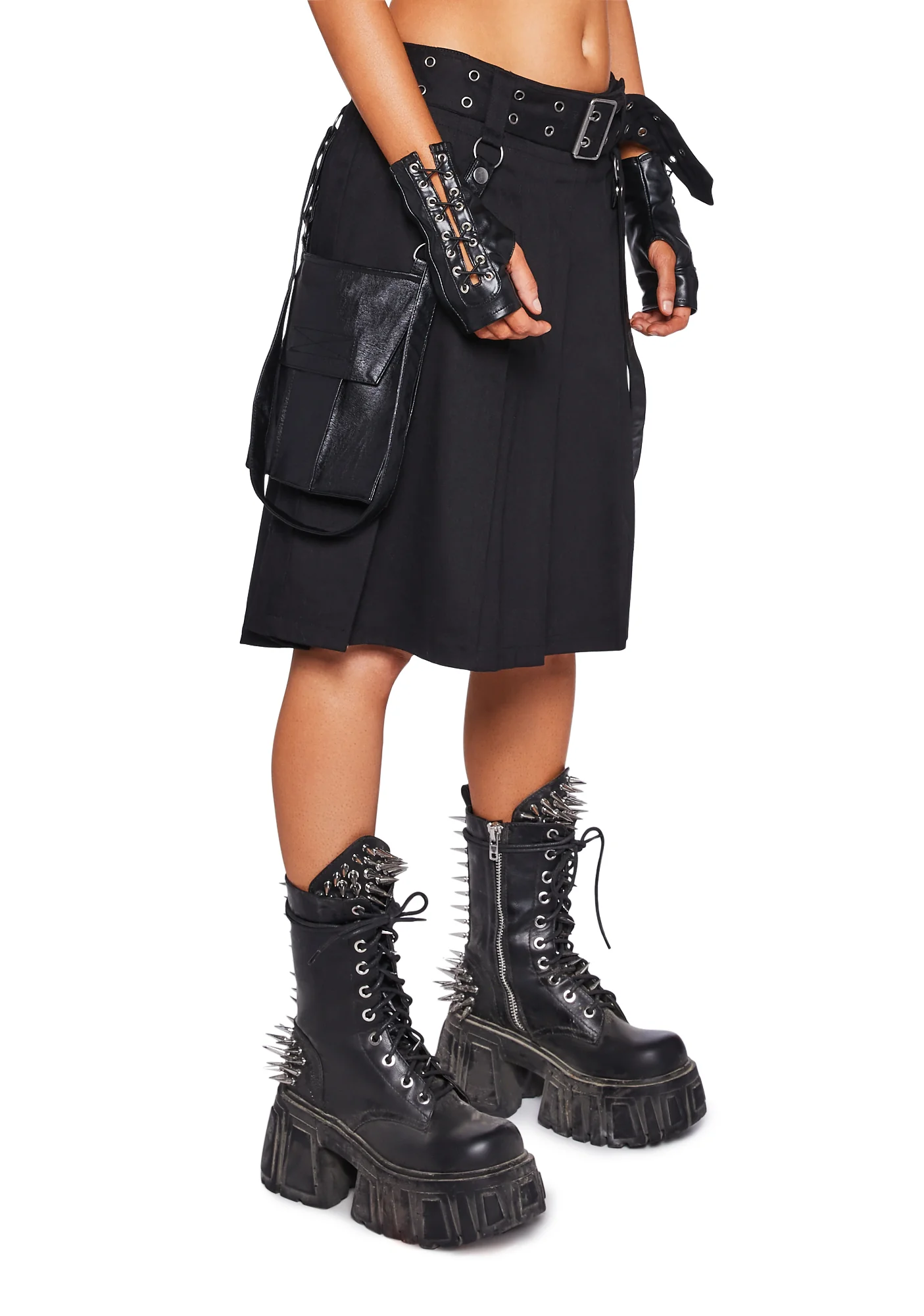 Roamer's Relic Unisex Cargo Kilt - Image 3