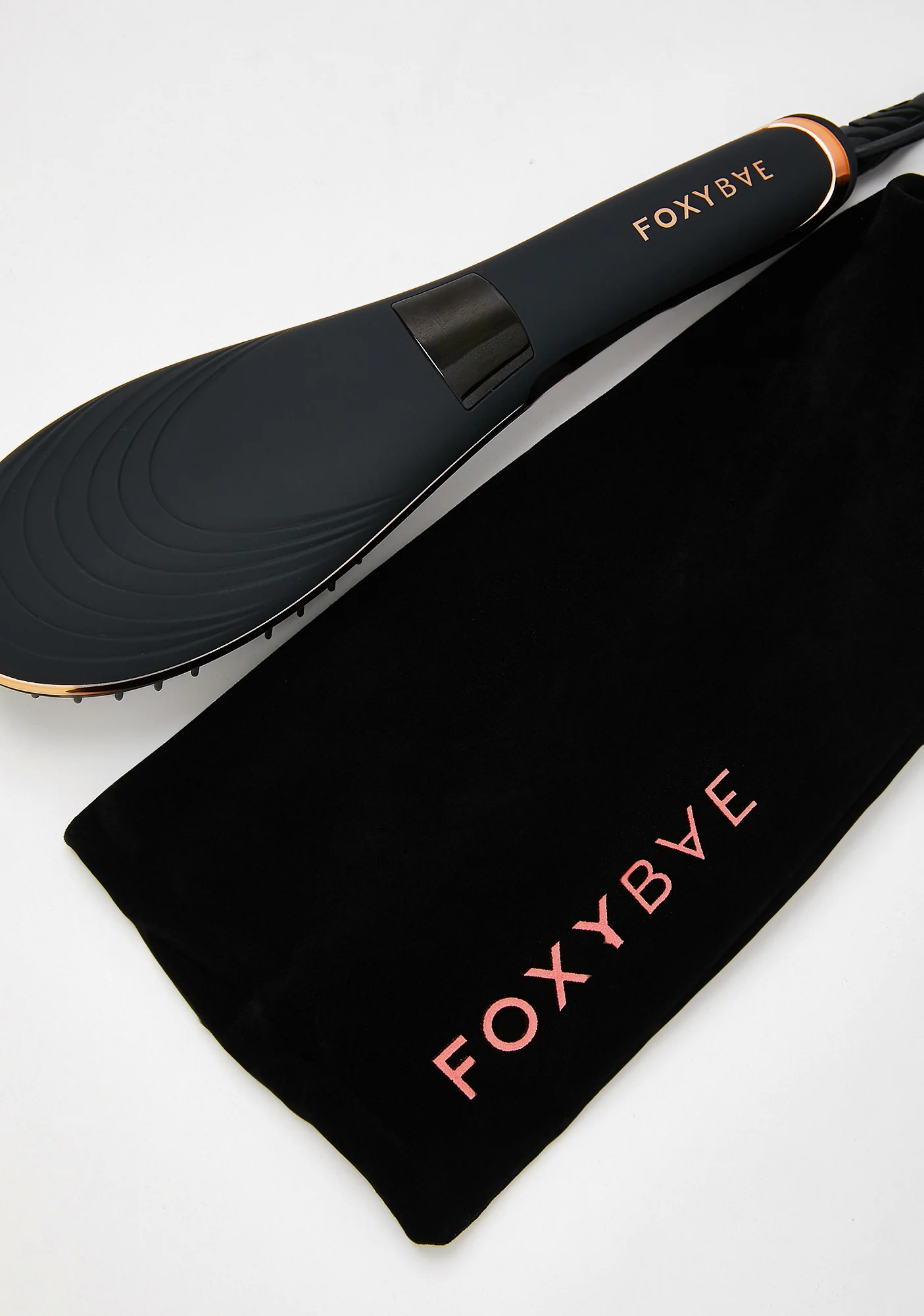 Rose Gold Straightening Brush - Image 4