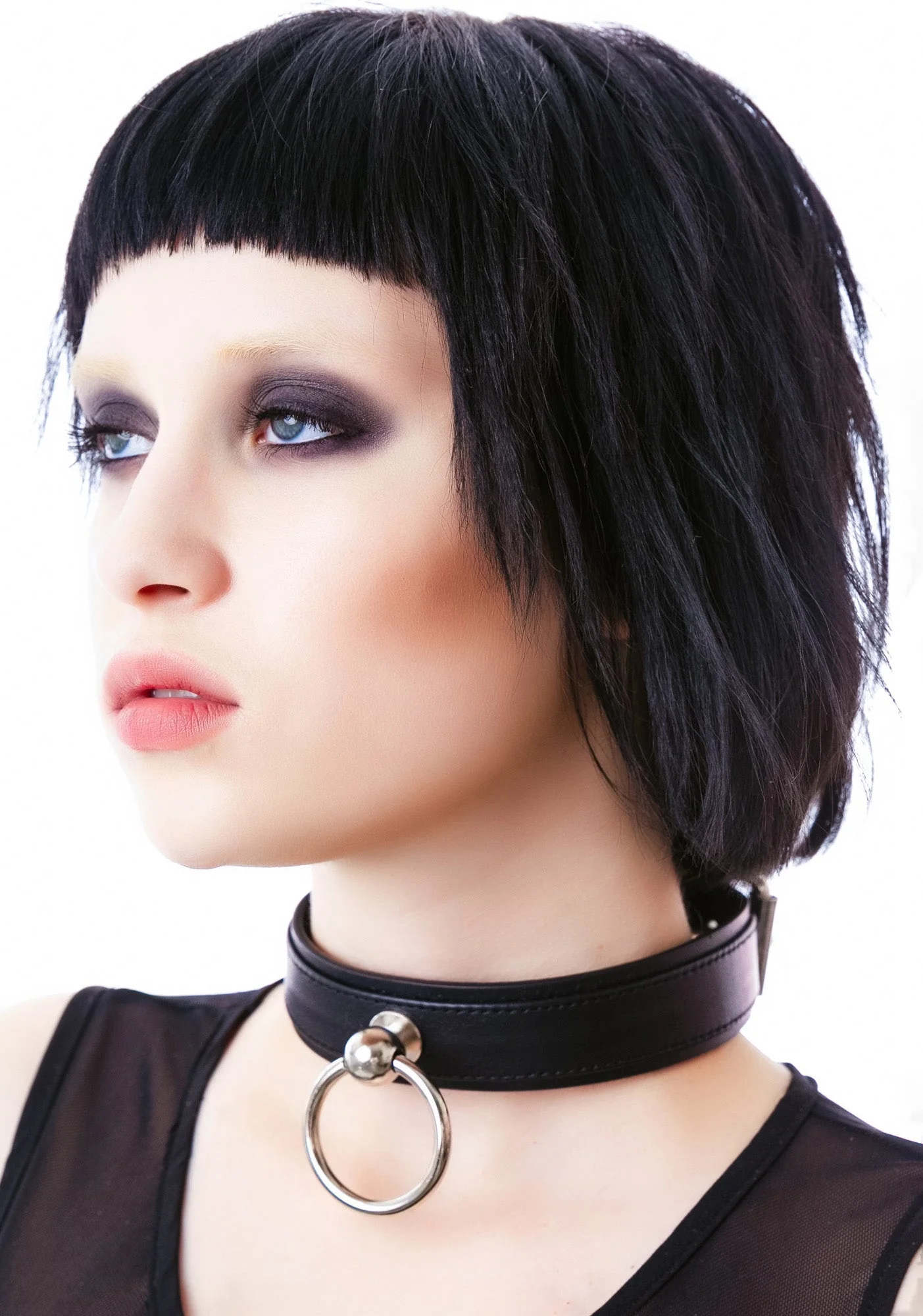Saddle Stud O Ring Choker - Red - Image 7