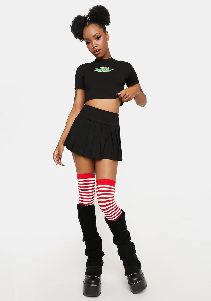 Santa 4:20 Cropped Tee - Image 3