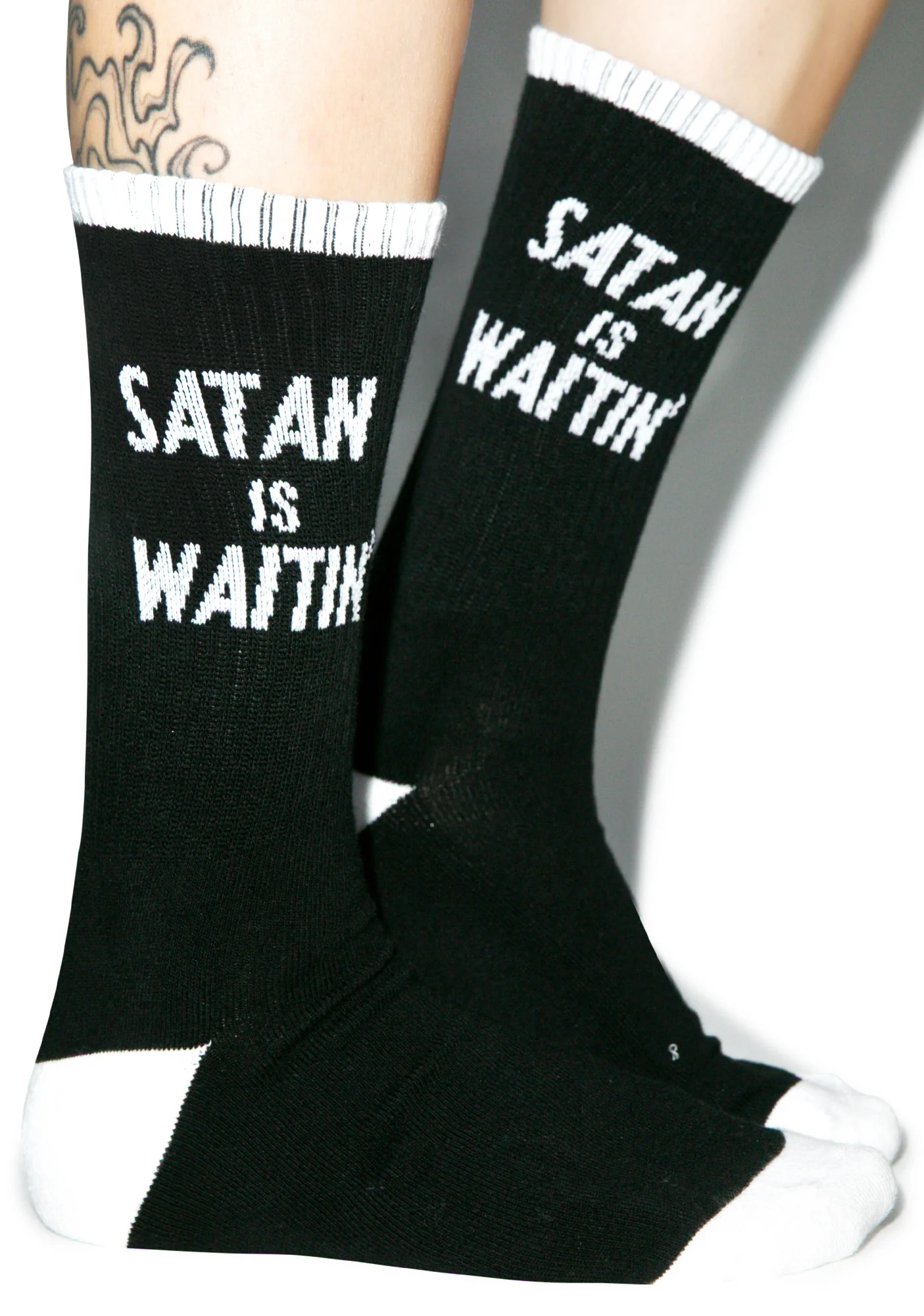 Satan Is Waitin' Raven Socks - Image 5