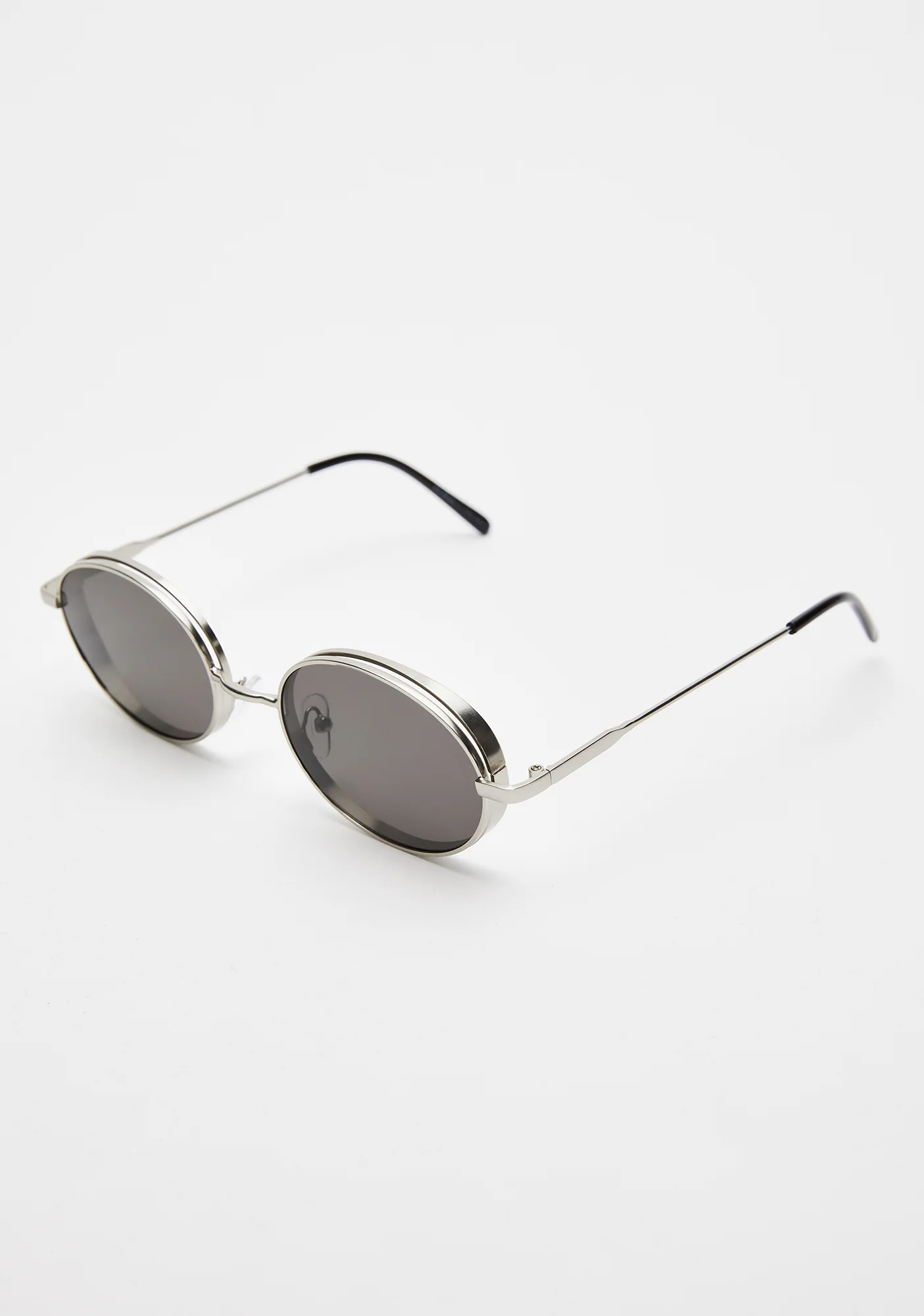 Smokin' Hell Freak Oval Sunglasses - Image 4