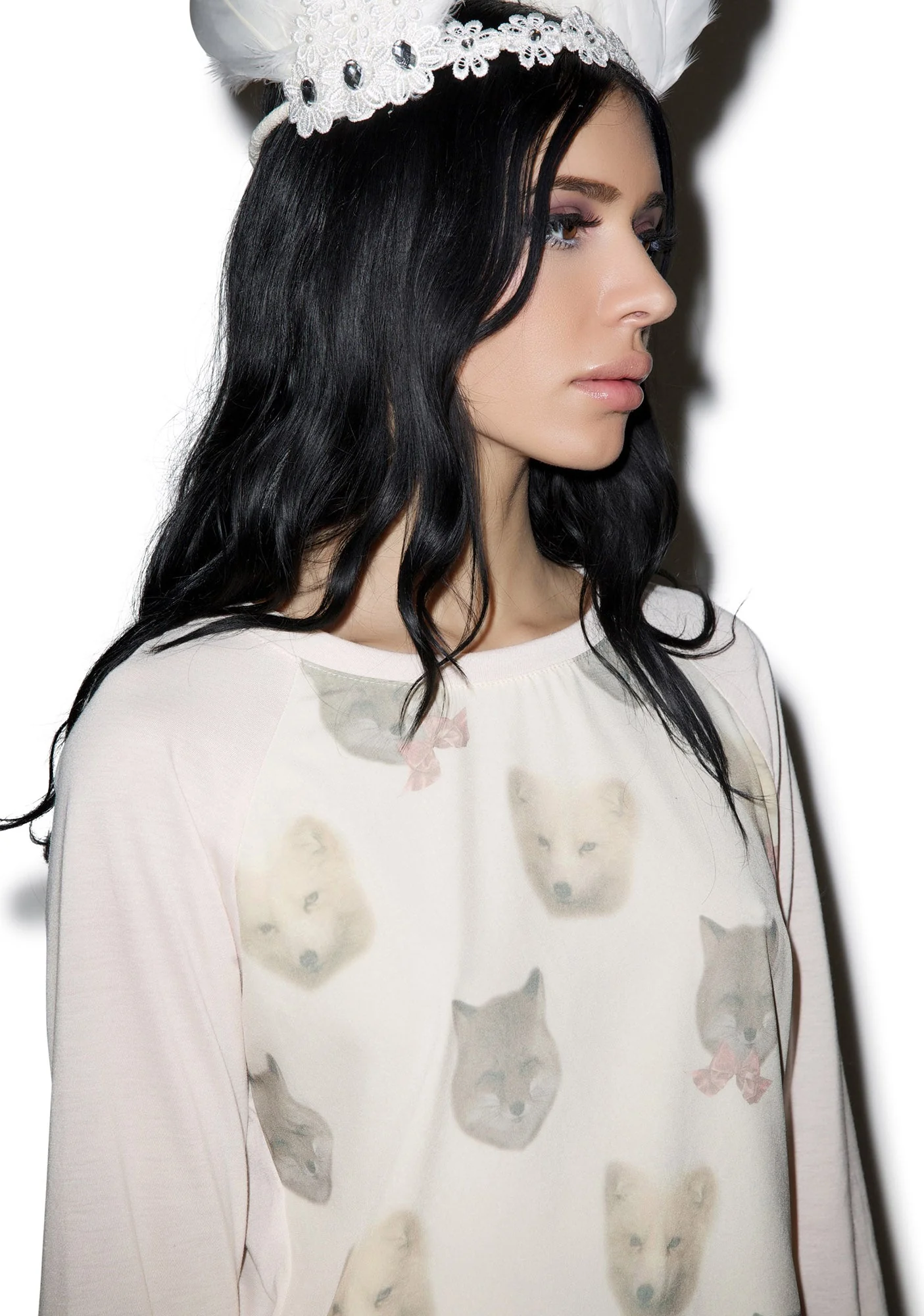Snow Foxy Raglan - White - Image 7