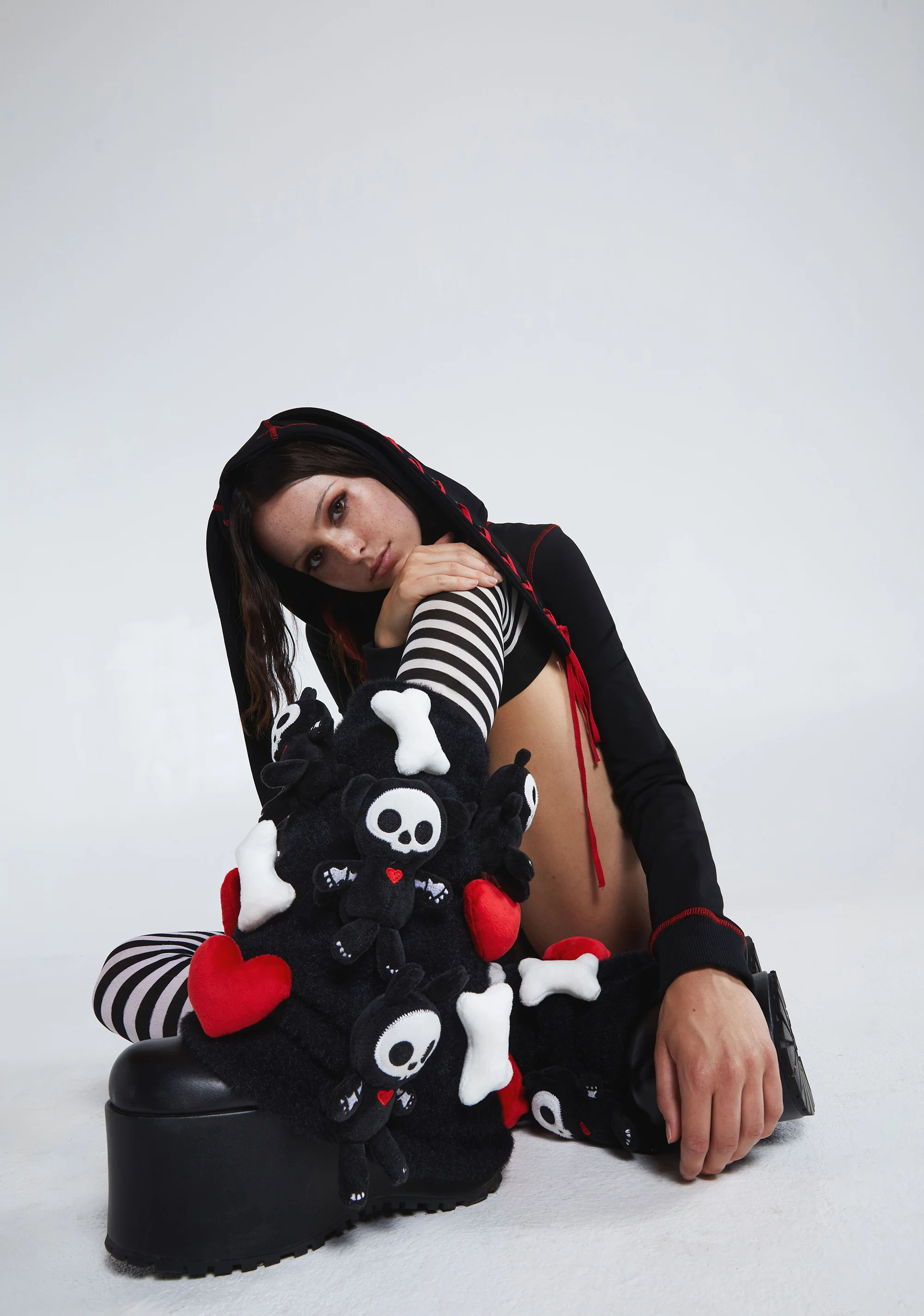 Snuggle Wonderland Platform Boots - Skelanimals - Image 6