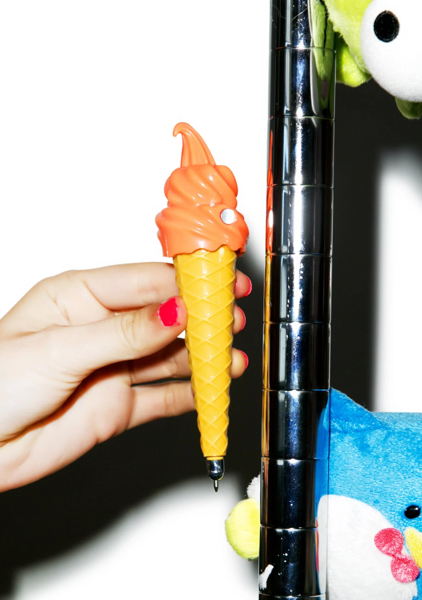 Soft Serve Ice Cream Pen - White - Image 6